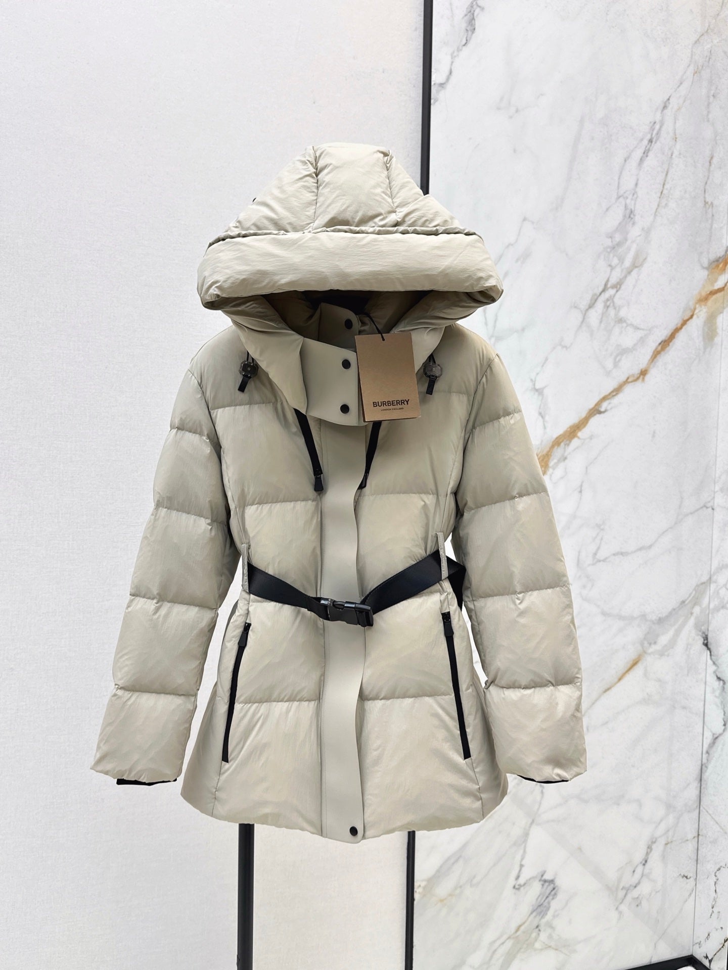 Bur* 25fw down jacket