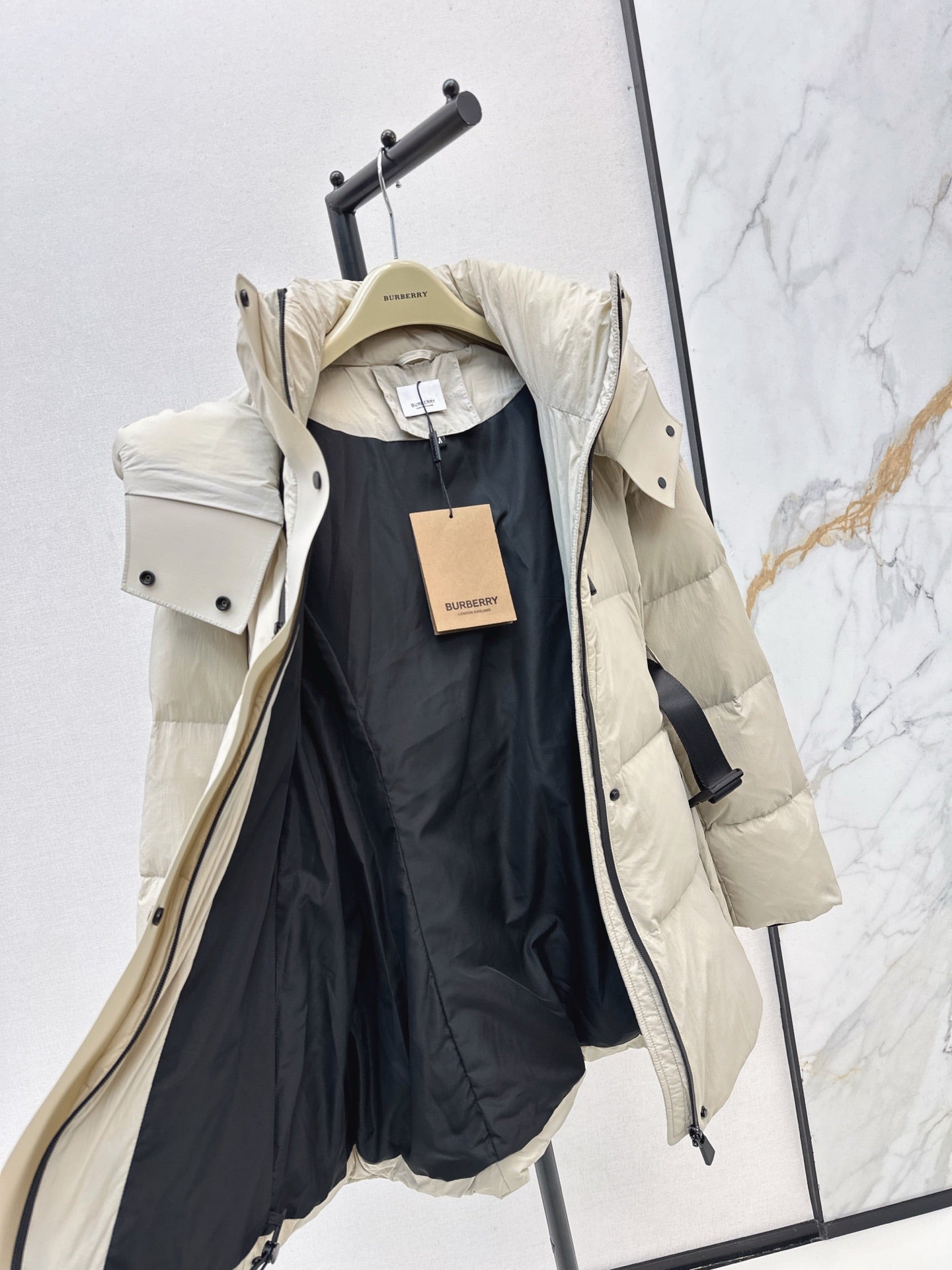 Bur* 25fw down jacket