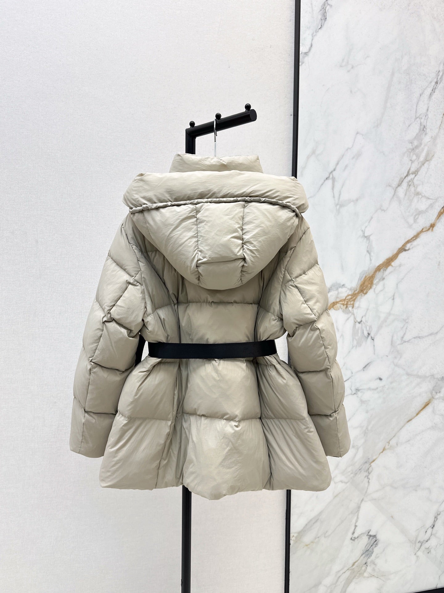 Bur* 25fw down jacket