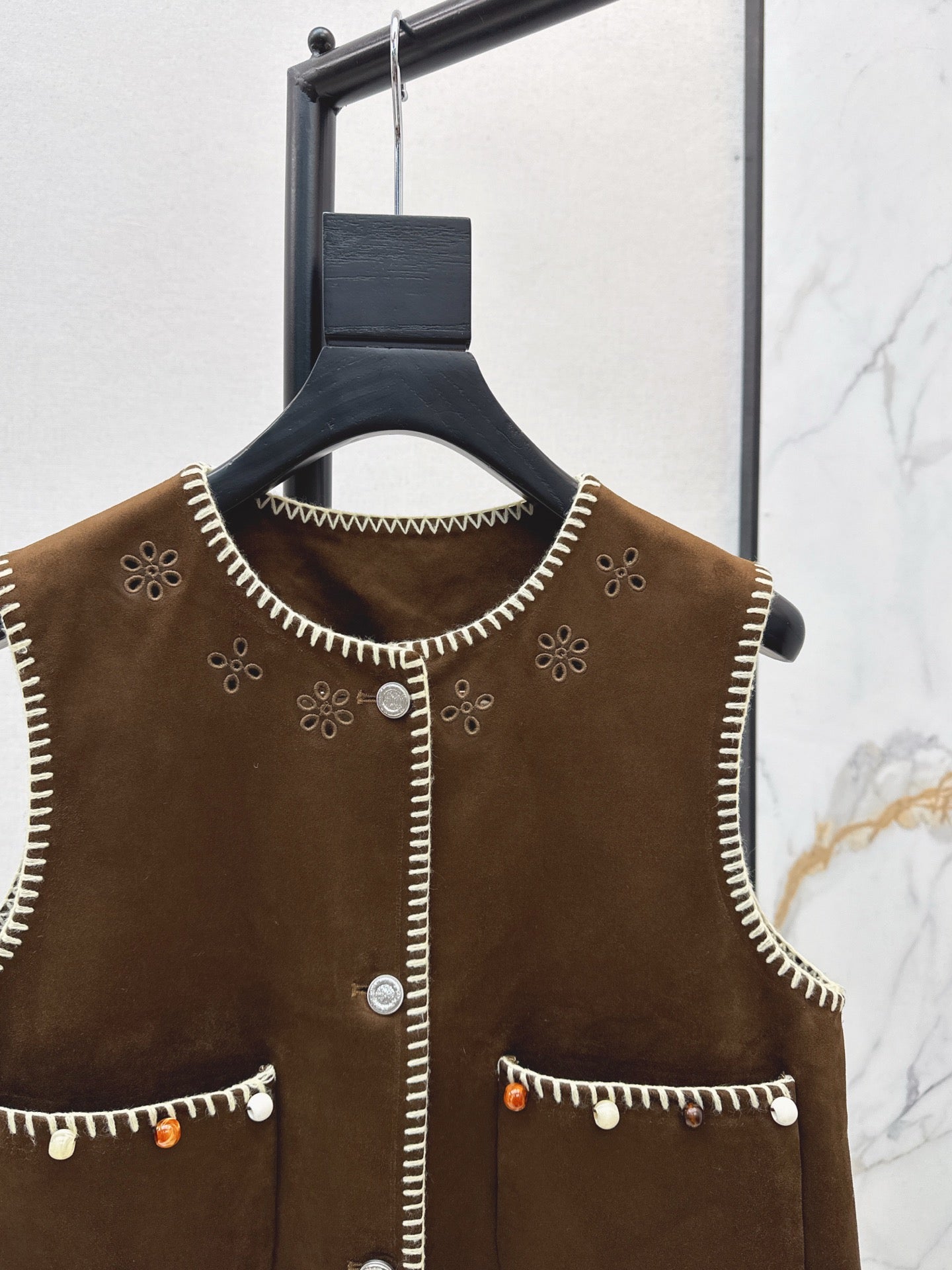 C*nel 25fw vest jacket