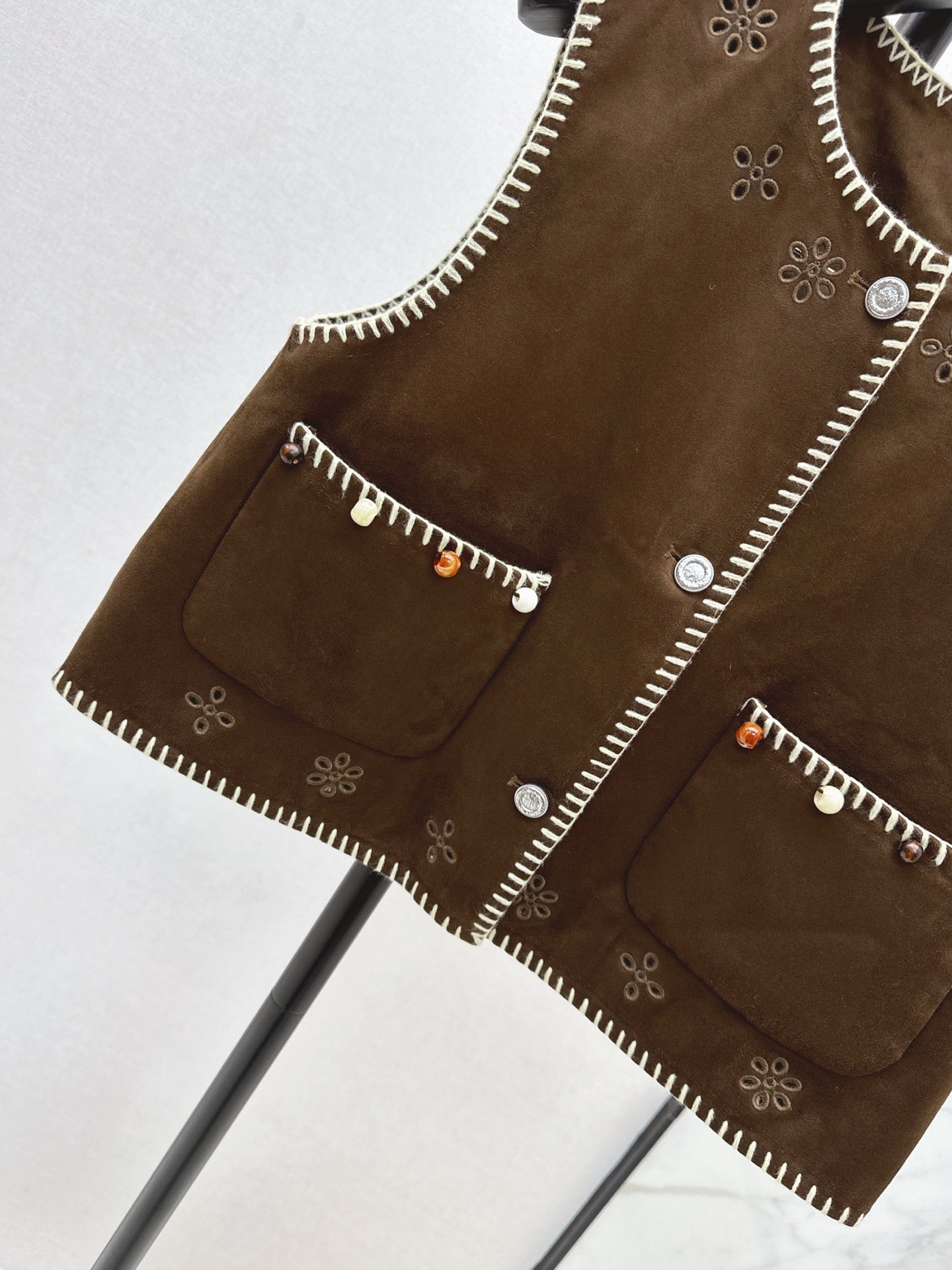 C*nel 25fw vest jacket