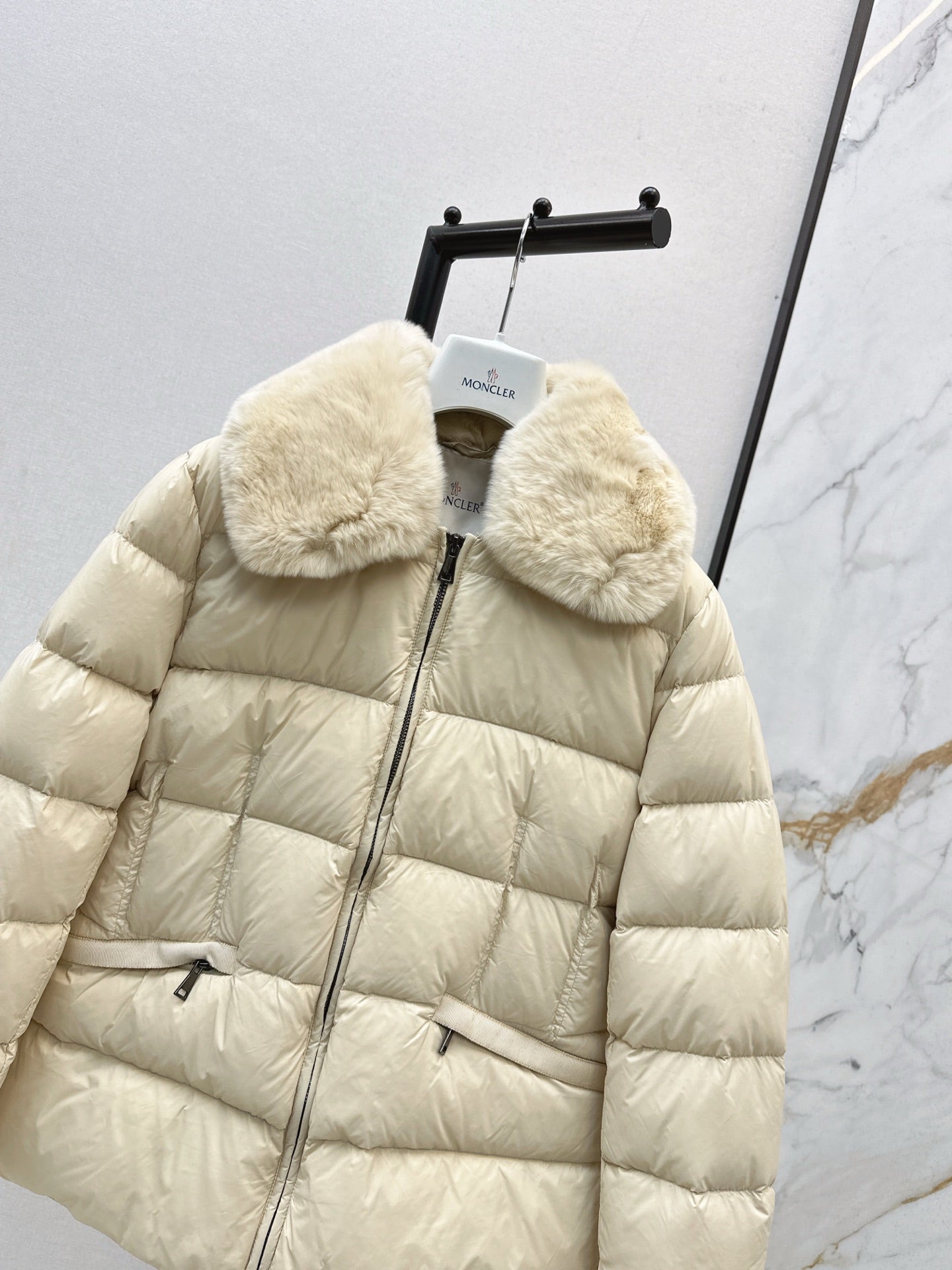Monc* 25fw down jacket