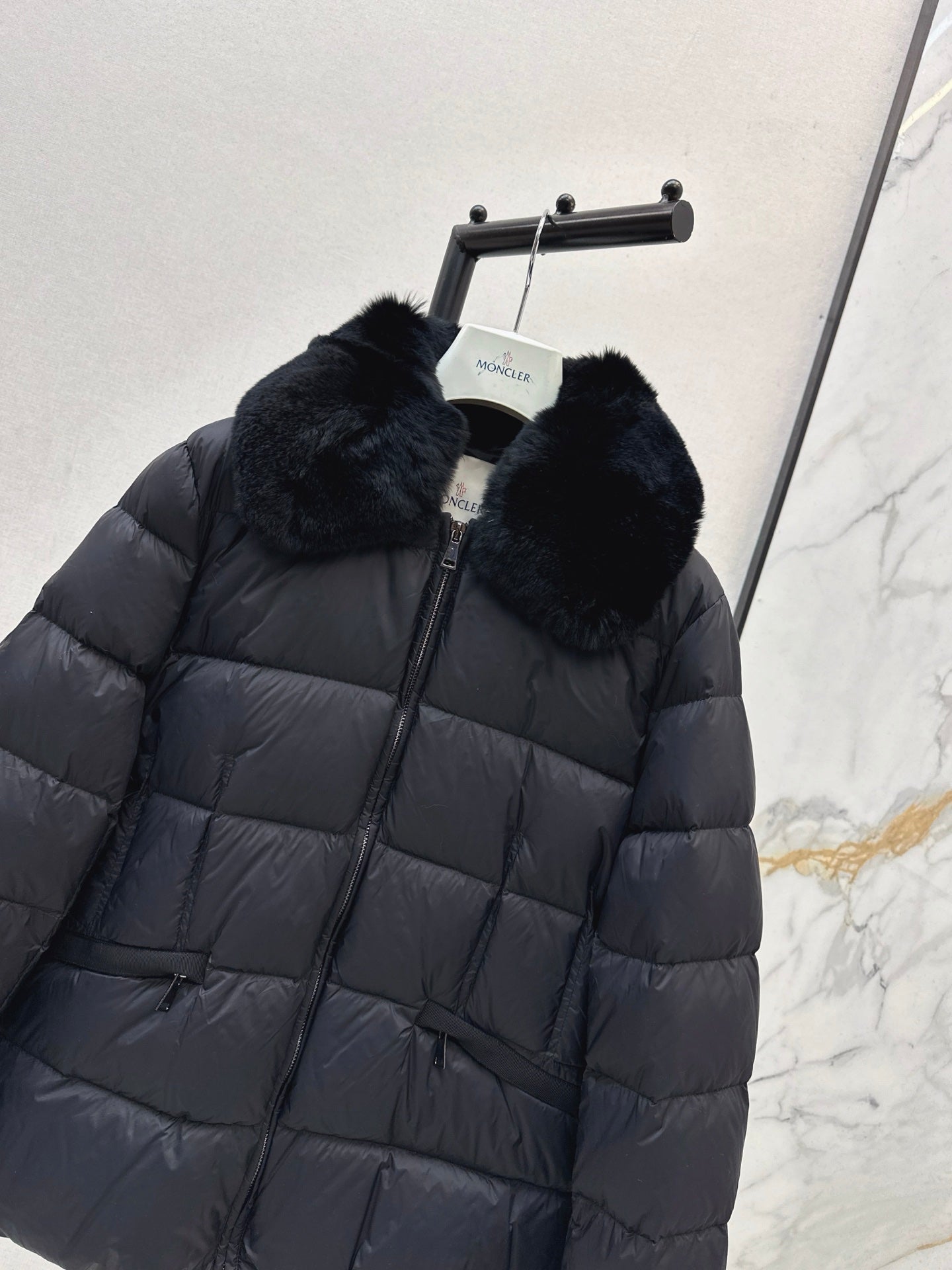 Monc* 25fw down jacket