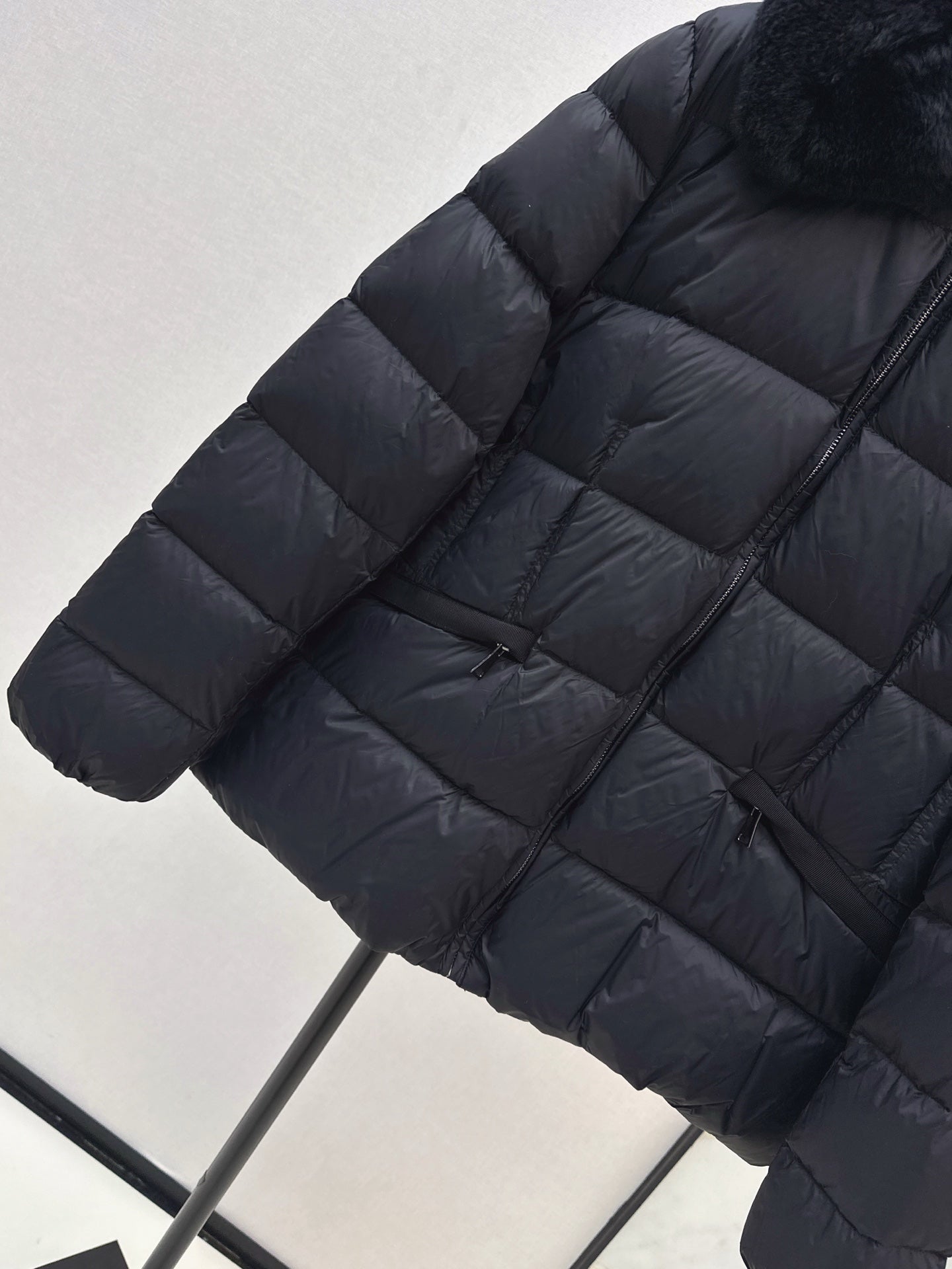 Monc* 25fw down jacket