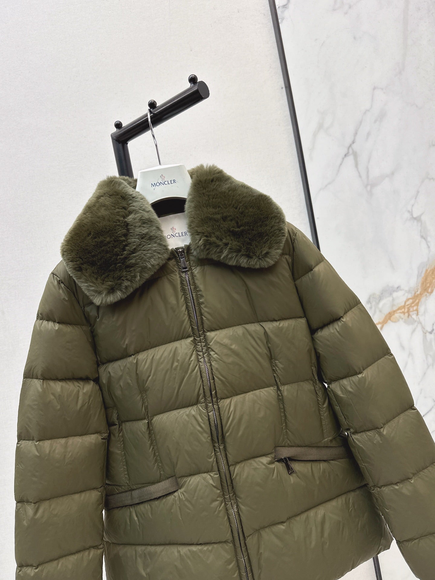 Monc* 25fw down jacket