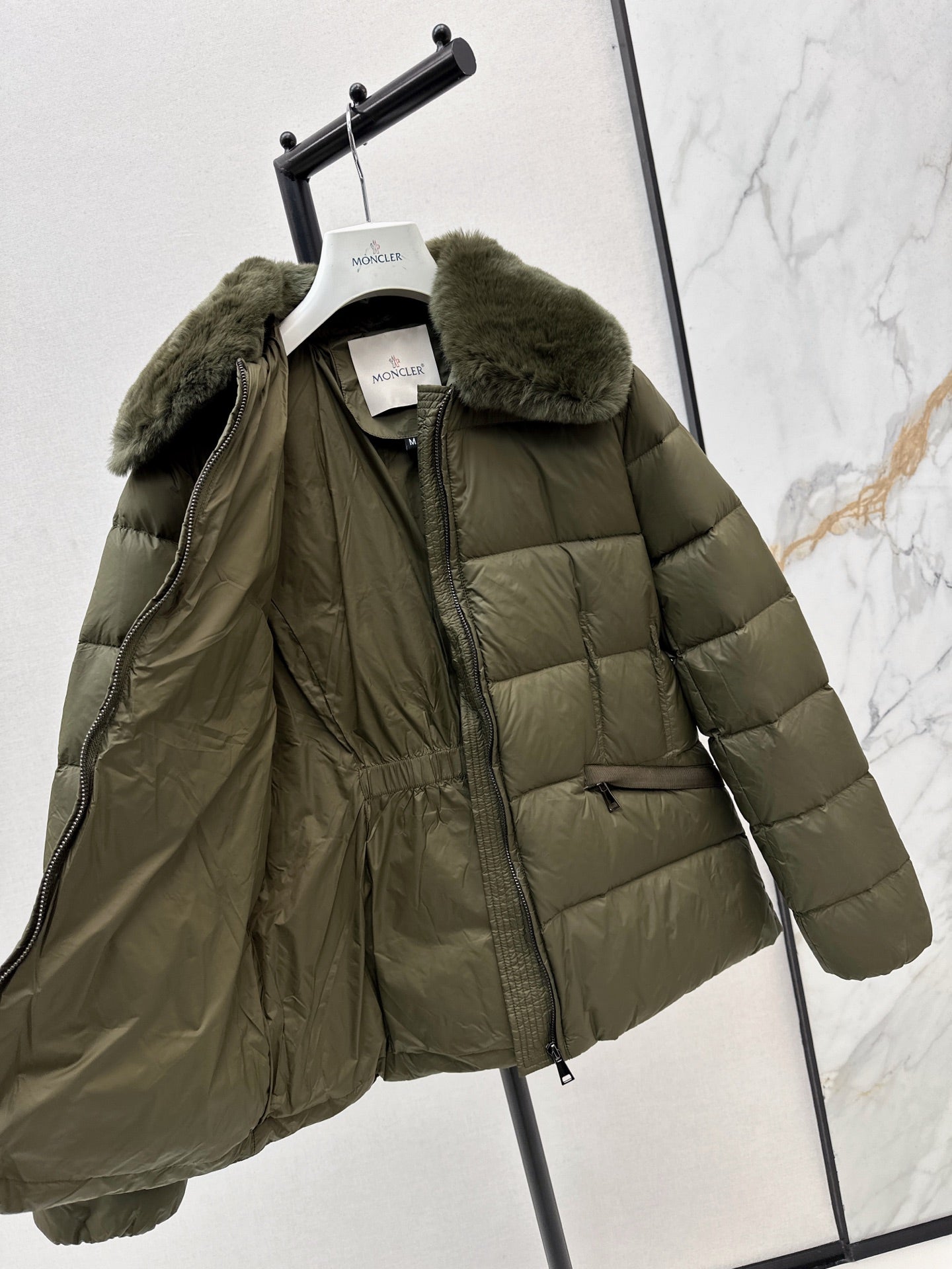 Monc* 25fw down jacket