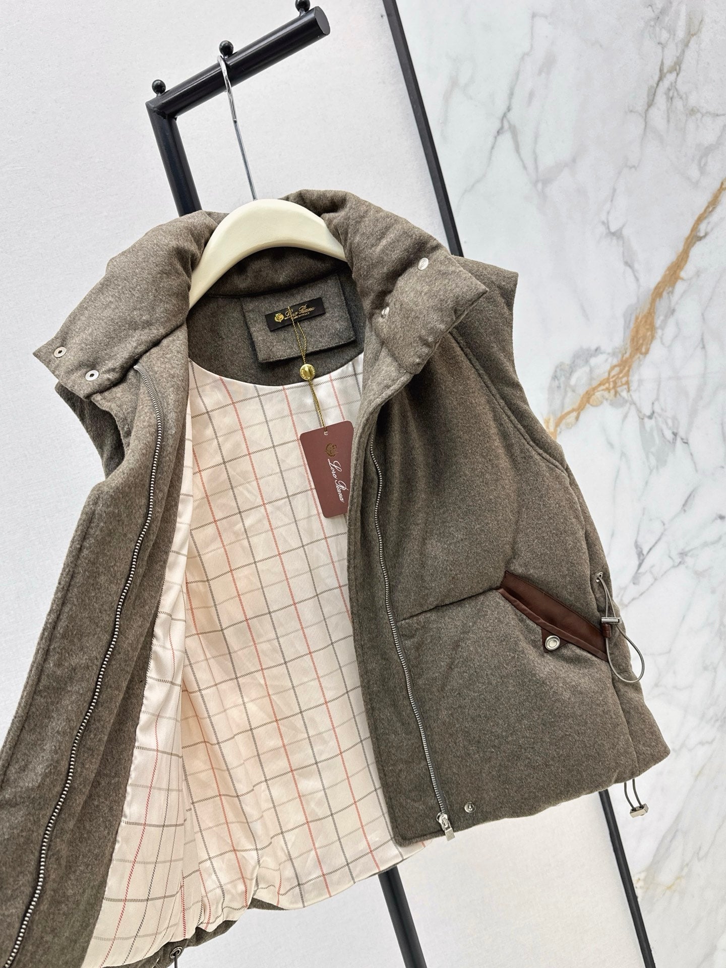 Lor*P 25fw vest jacket