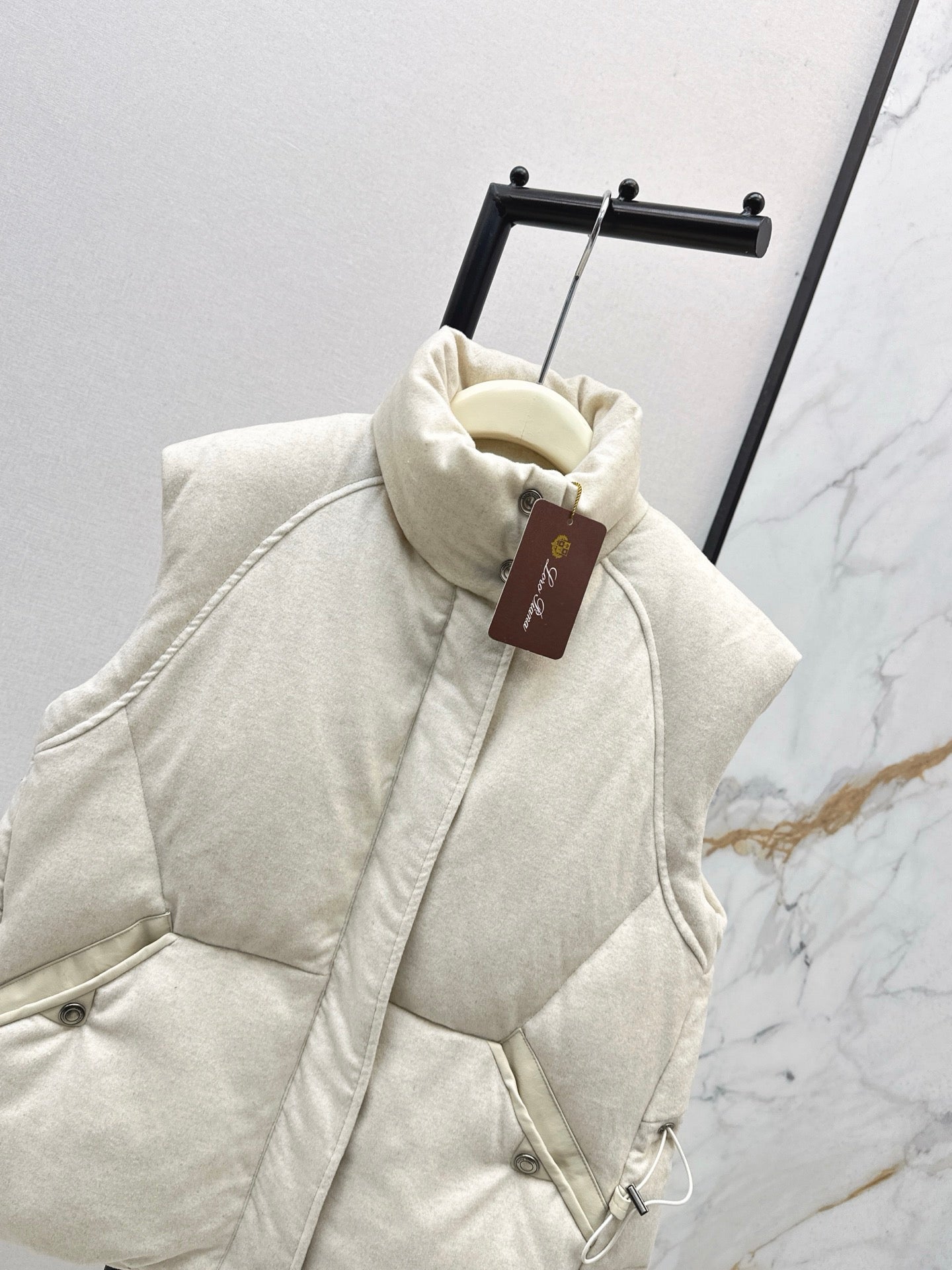 Lor*P 25fw vest jacket