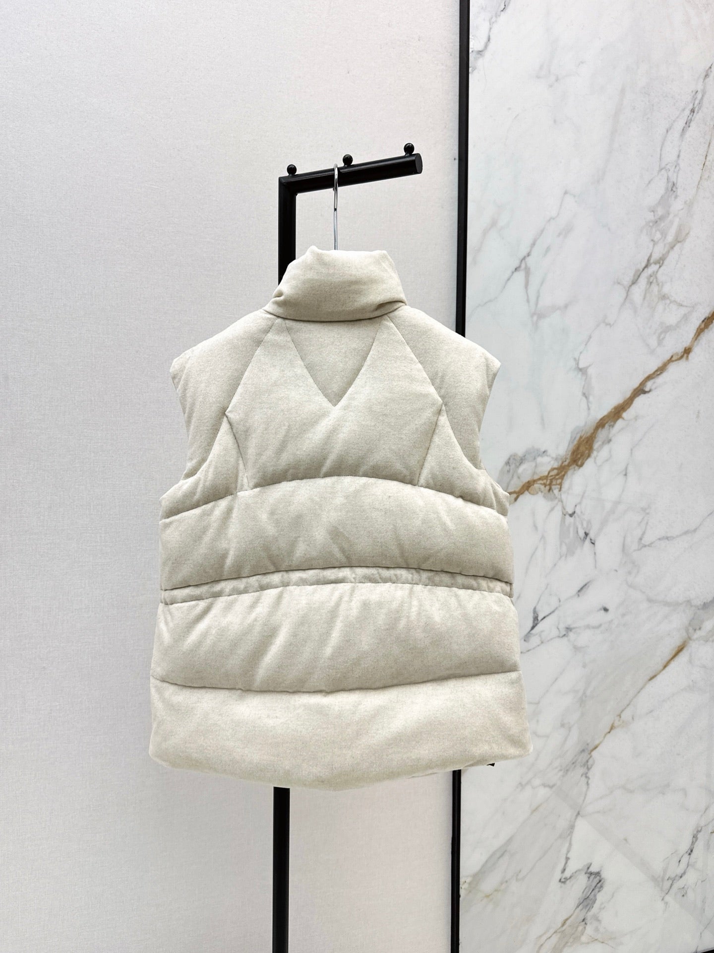 Lor*P 25fw vest jacket