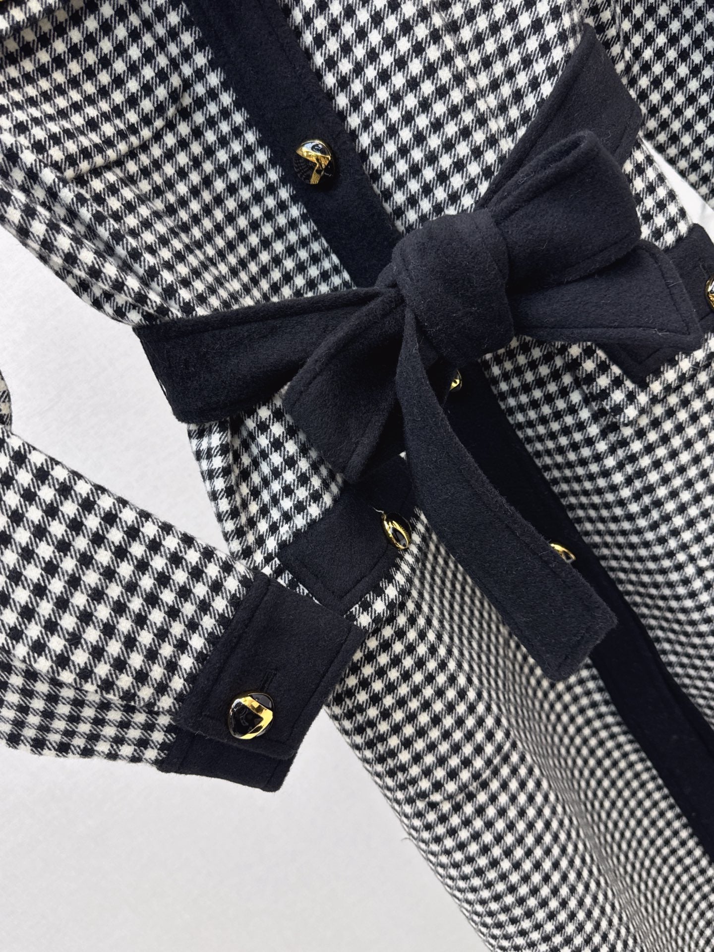 Valen* 25fw trench coat