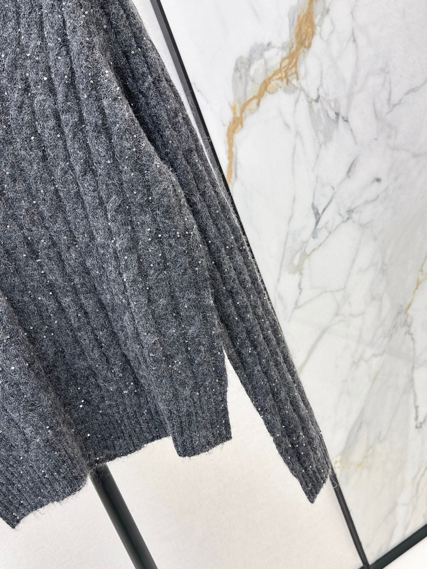 Brune*C 25fw sweater