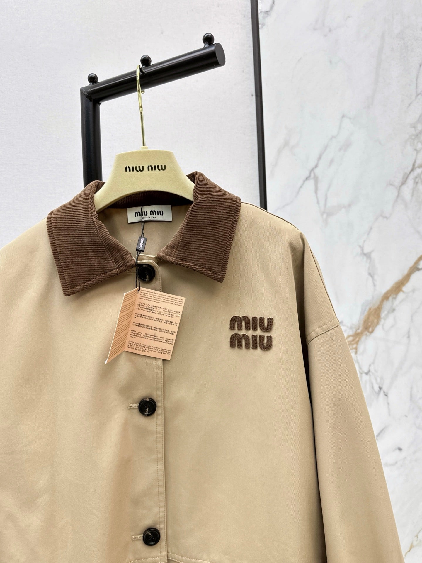 M*u 25fw jacket