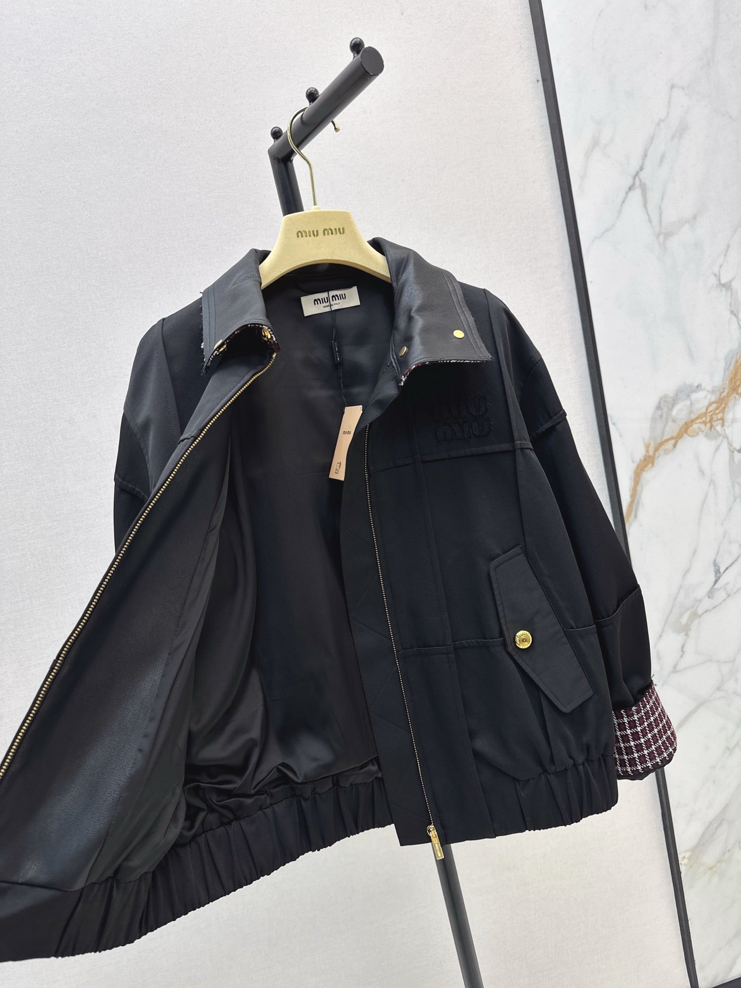 M*u 25fw jacket