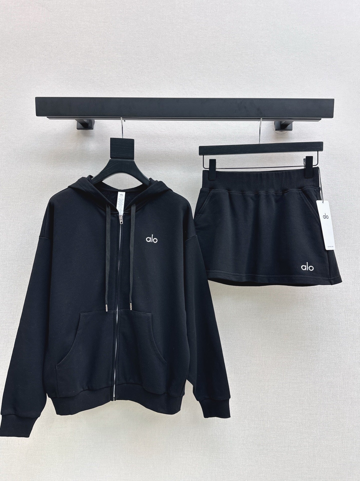 A1o* 25fw hooded sweatshirt