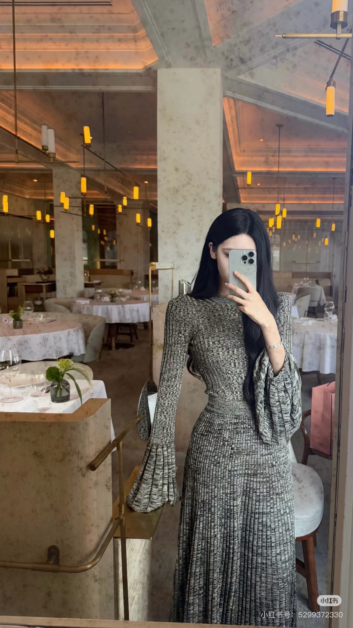 Zim* 25fw knitted top