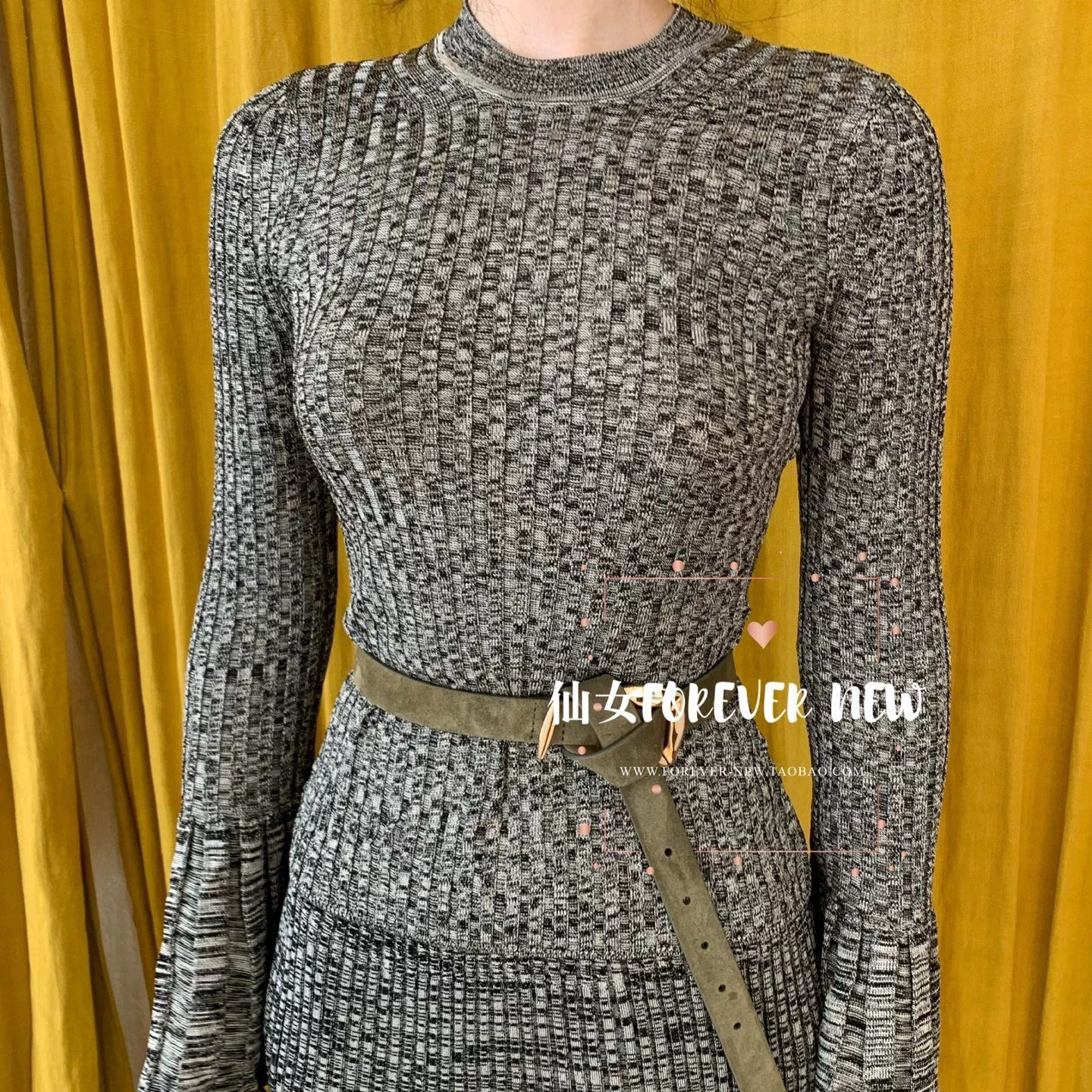 Zim* 25fw knitted top