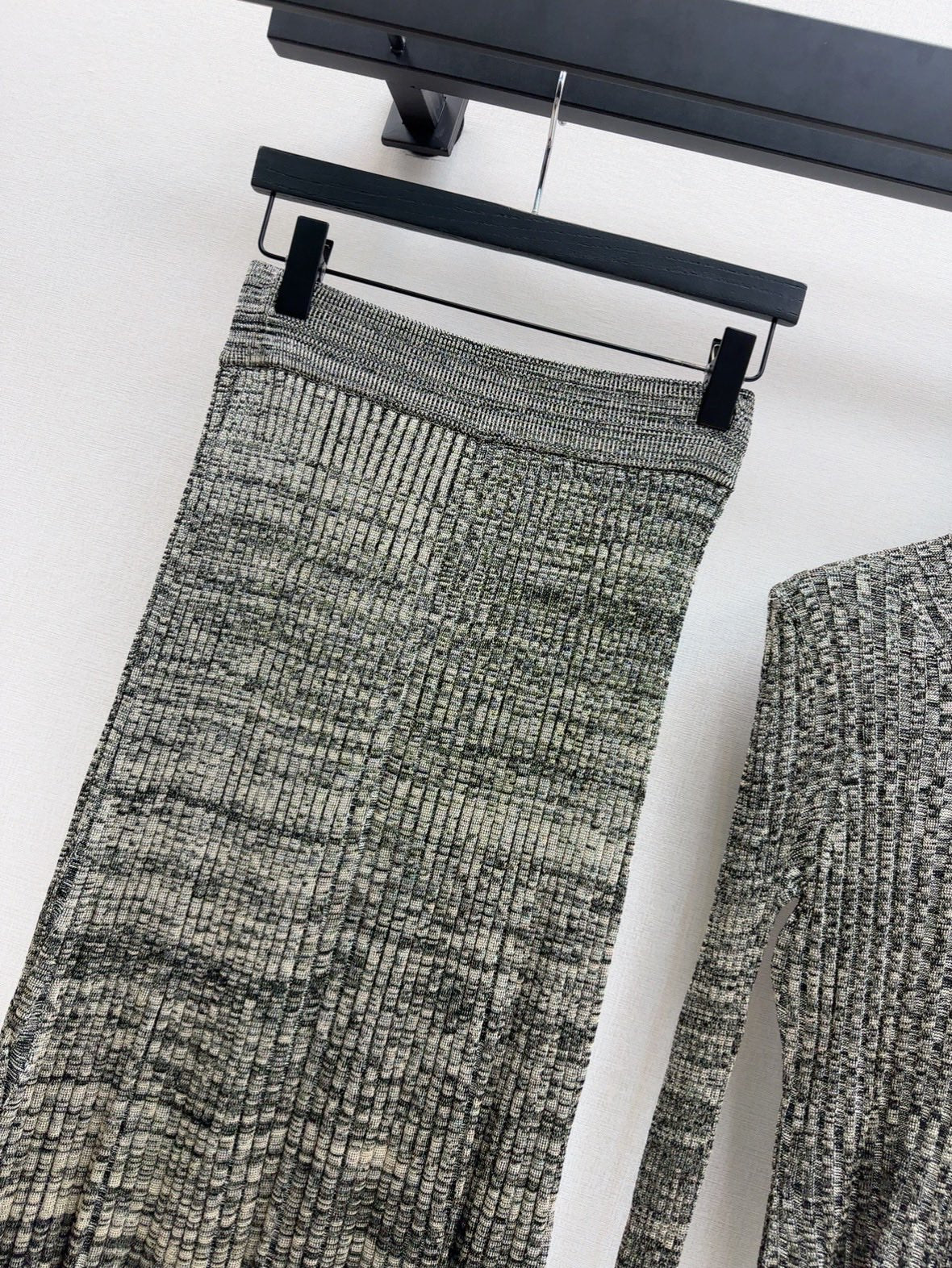 Zim* 25fw knitted skirt