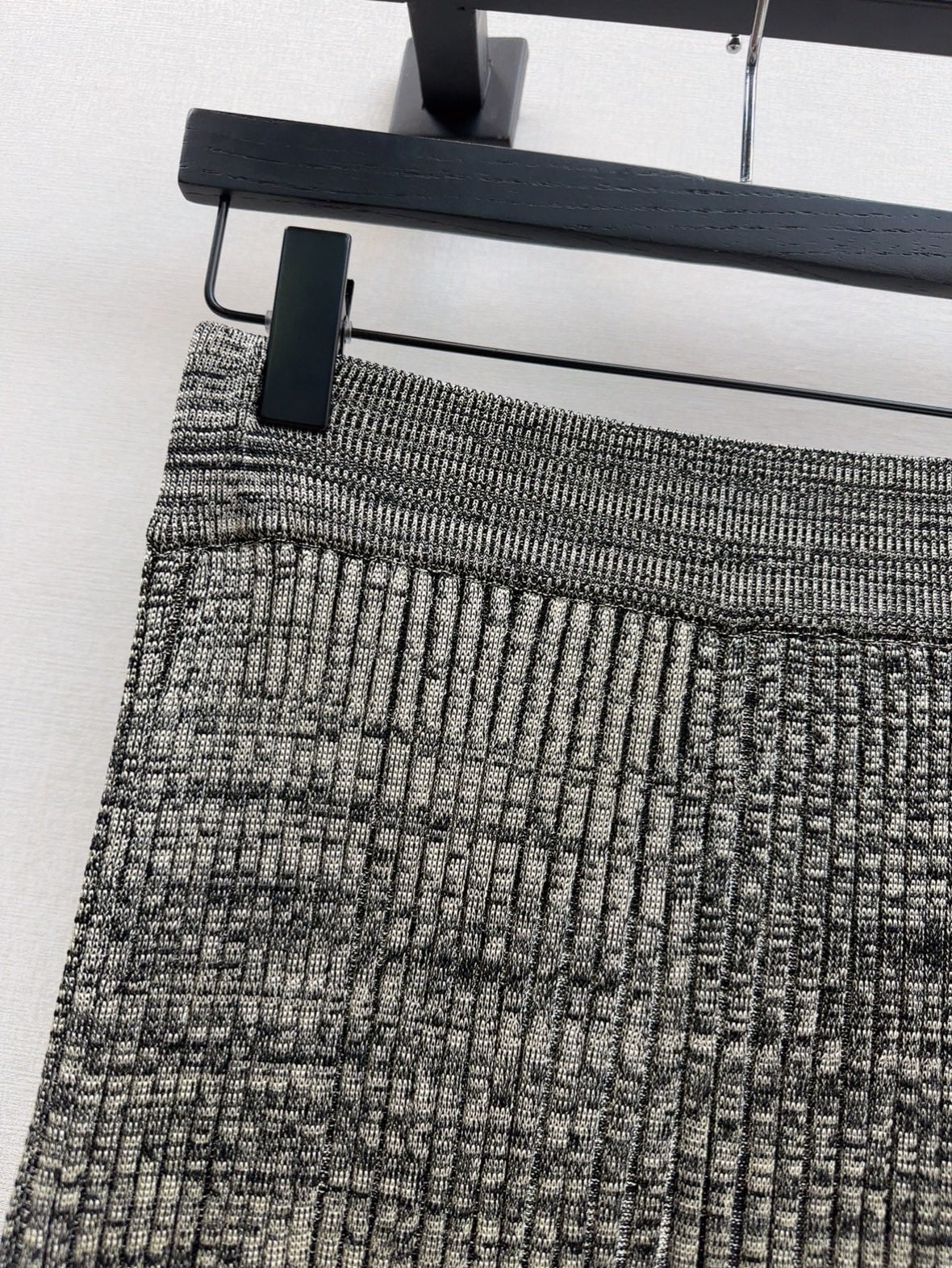 Zim* 25fw knitted skirt