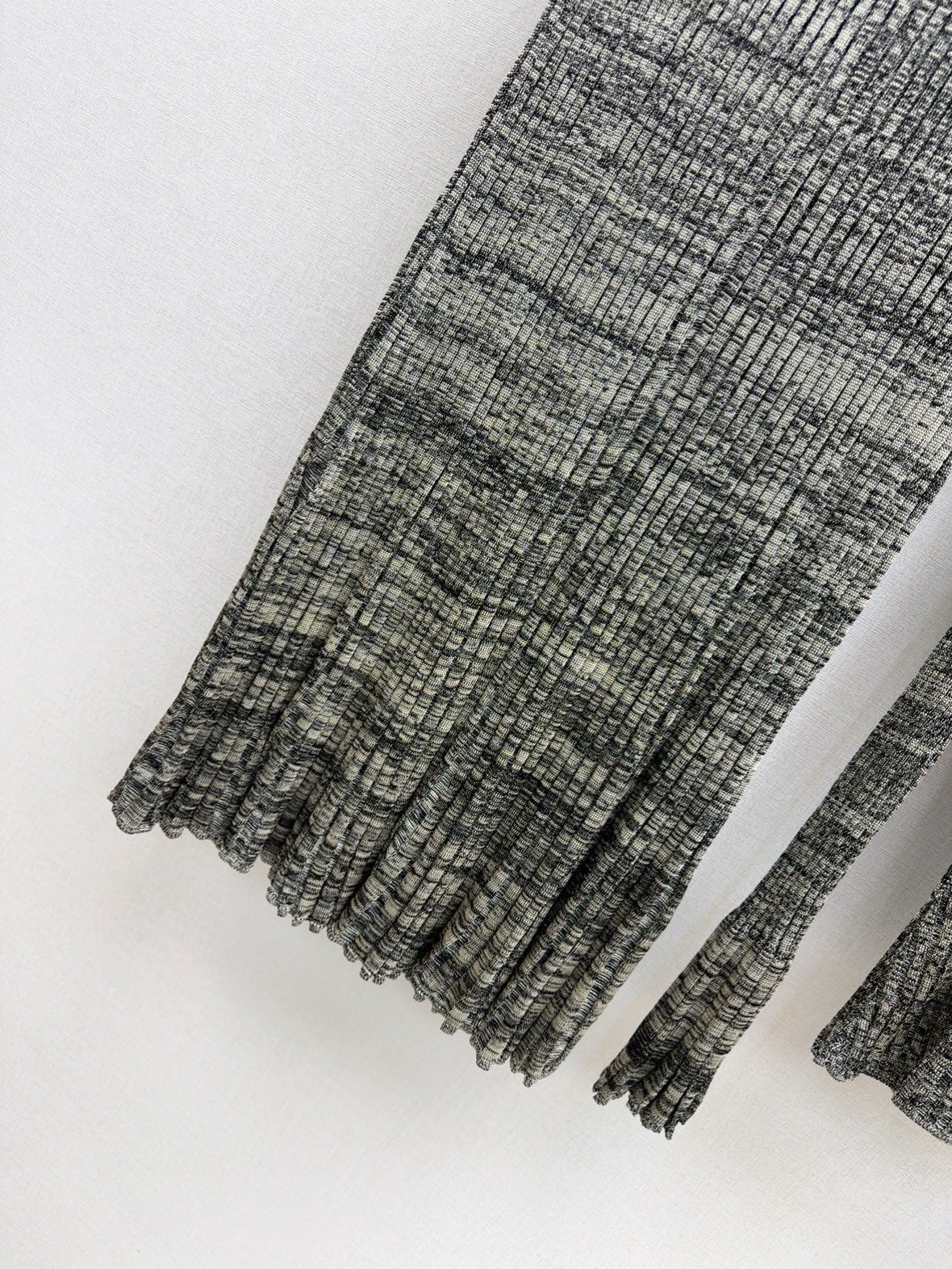 Zim* 25fw knitted skirt