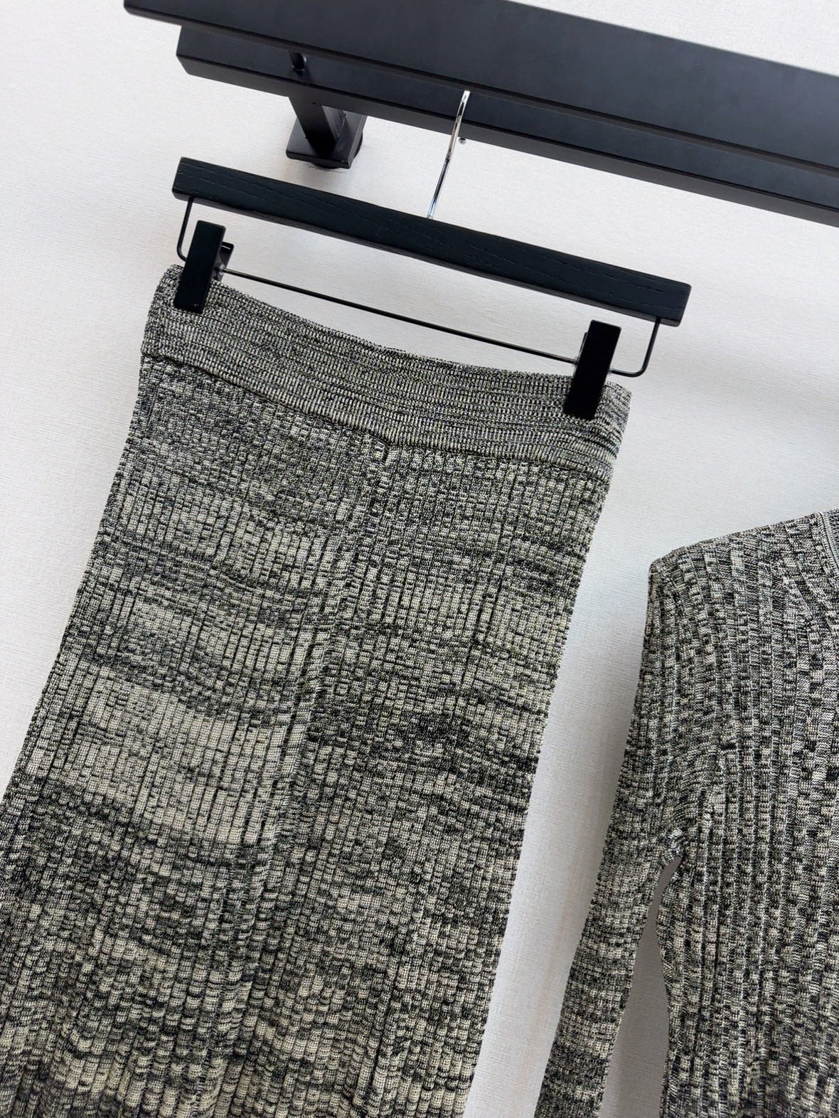 Zim* 25fw knitted skirt