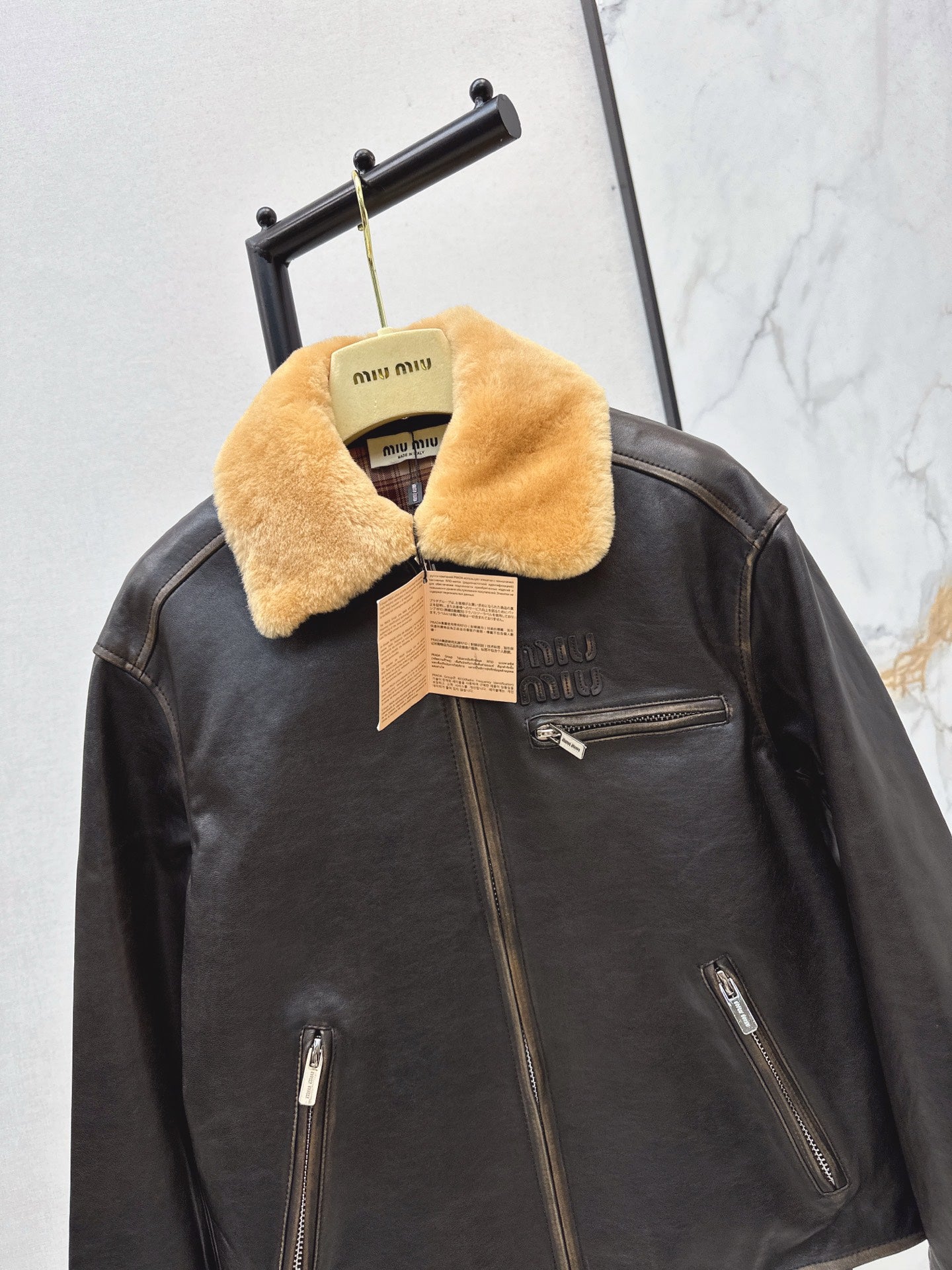 M*u 25fw leather jacket