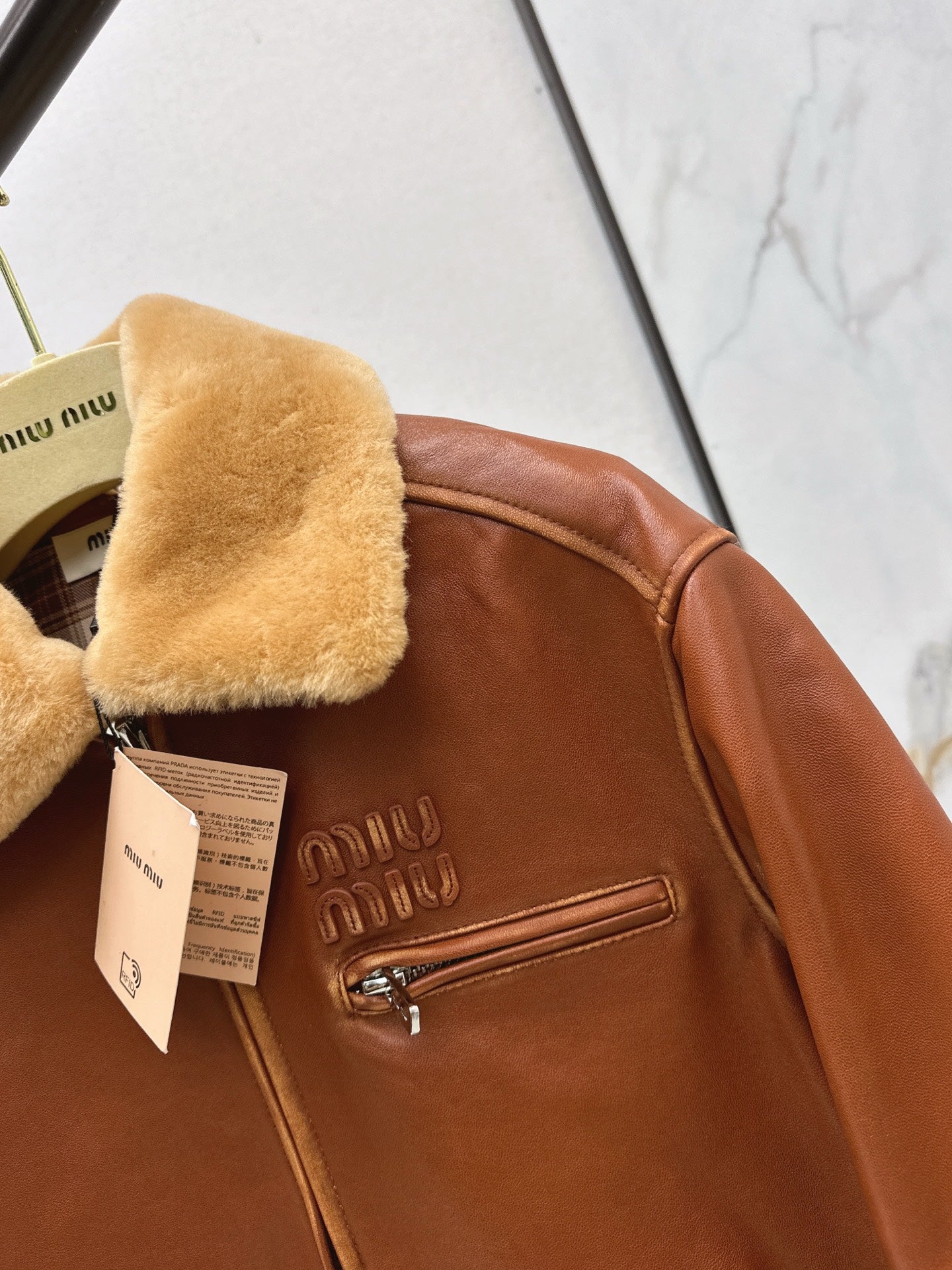 M*u 25fw leather jacket