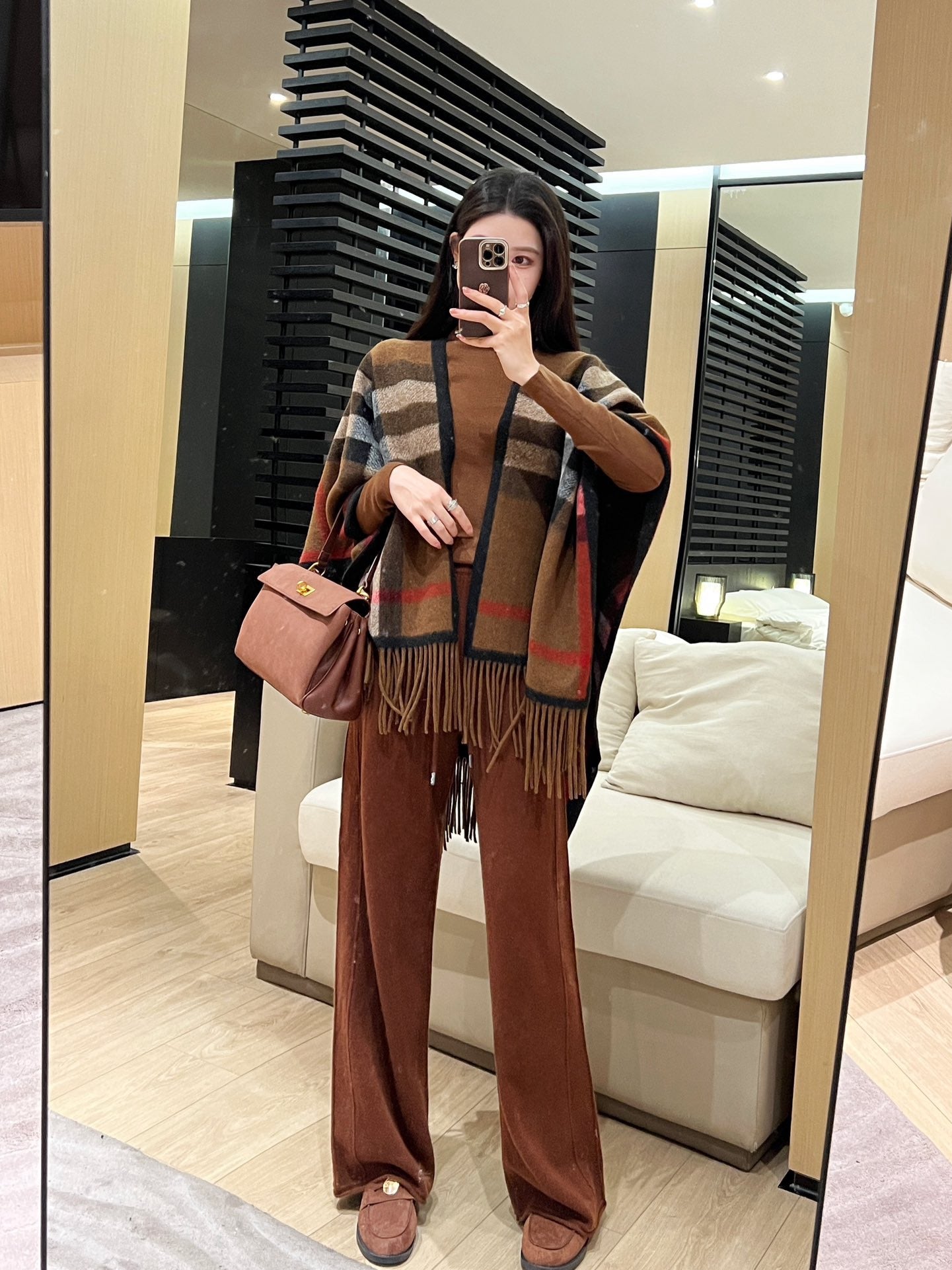 Bur* 25fw Wool shawl cape