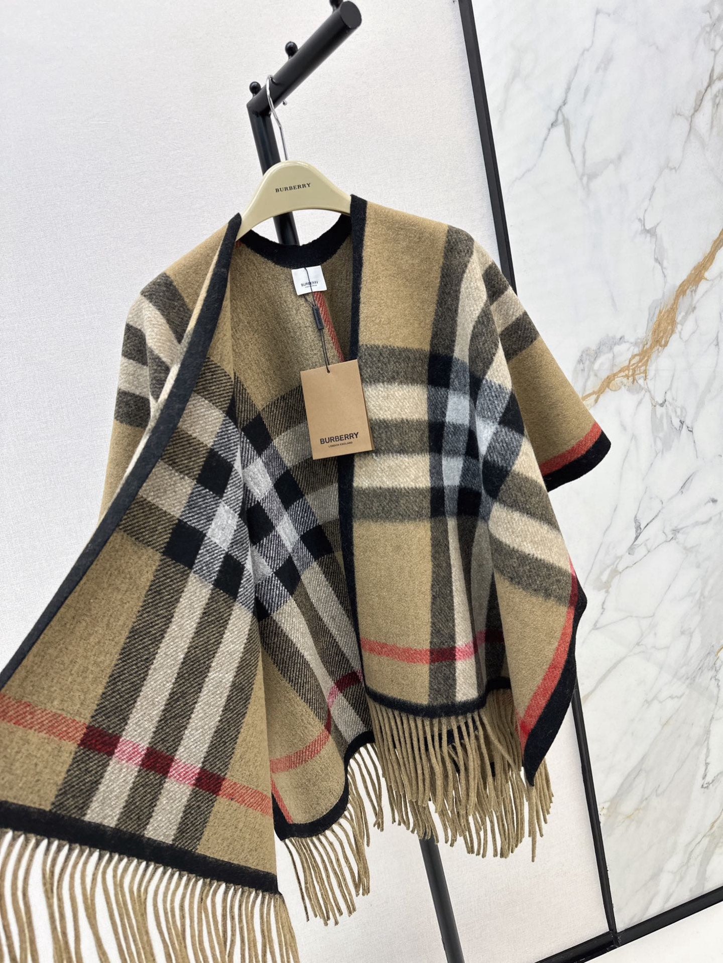 Bur* 25fw Wool shawl cape