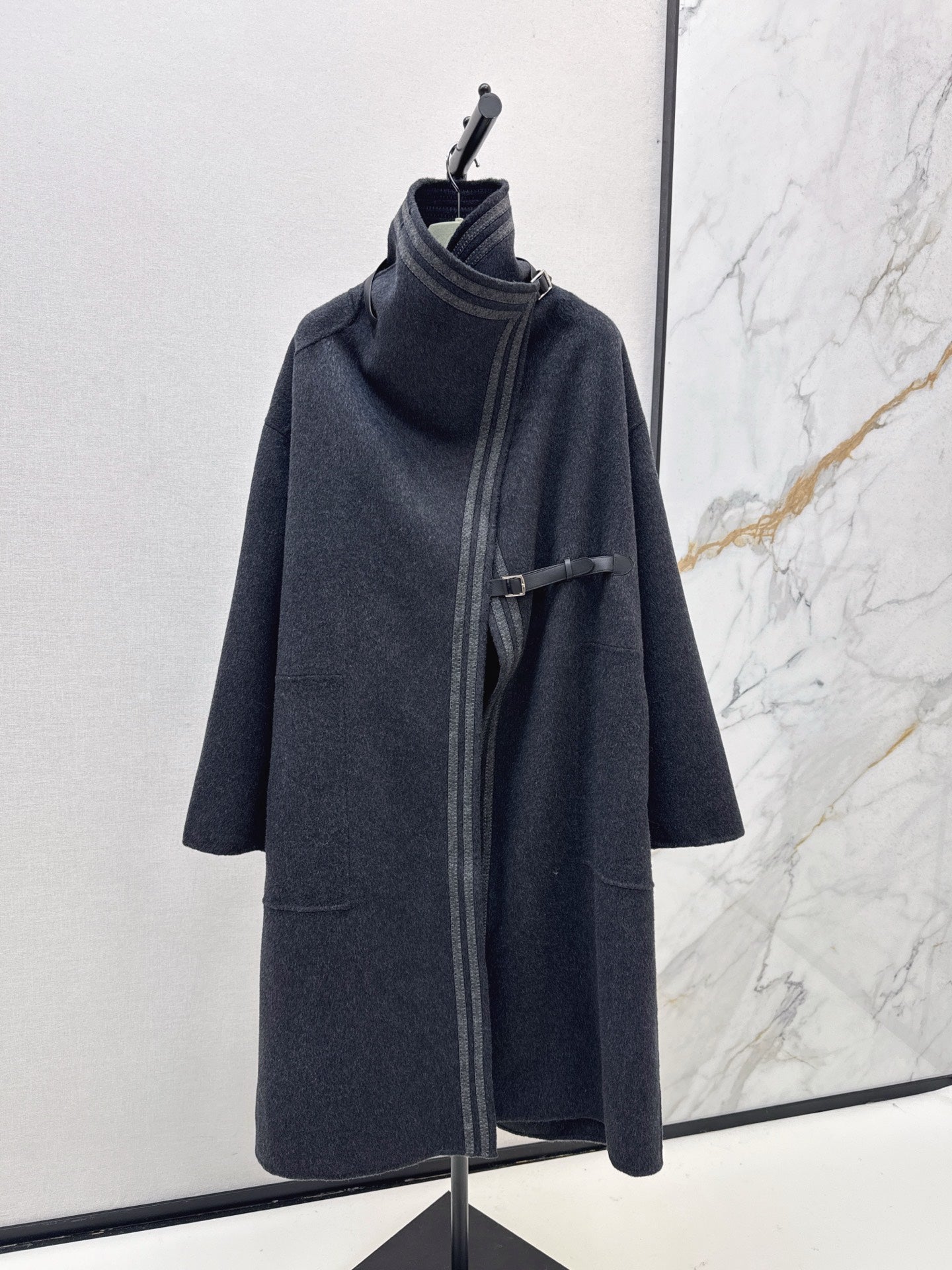 Herm* 25fw loog coat
