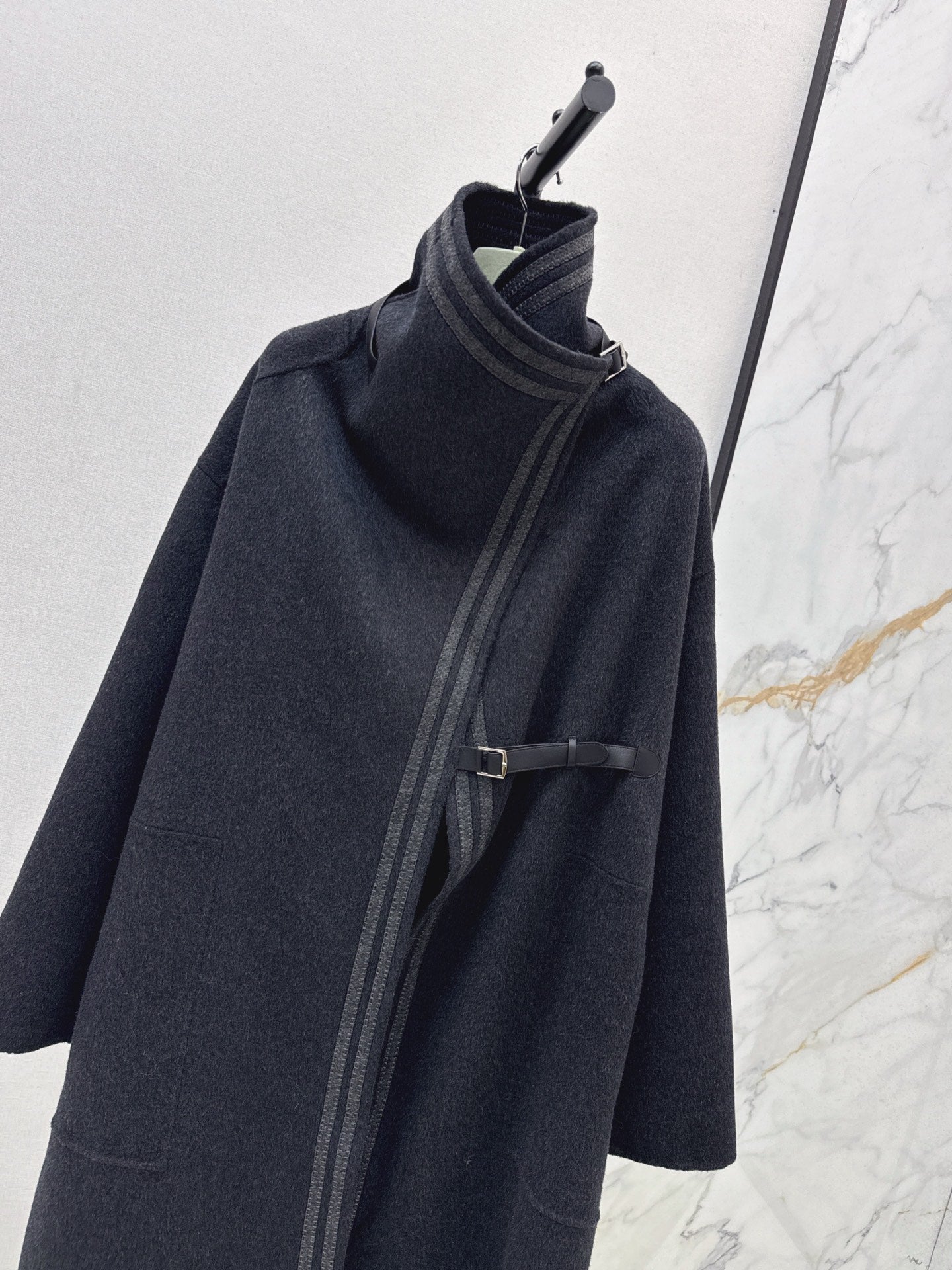 Herm* 25fw loog coat