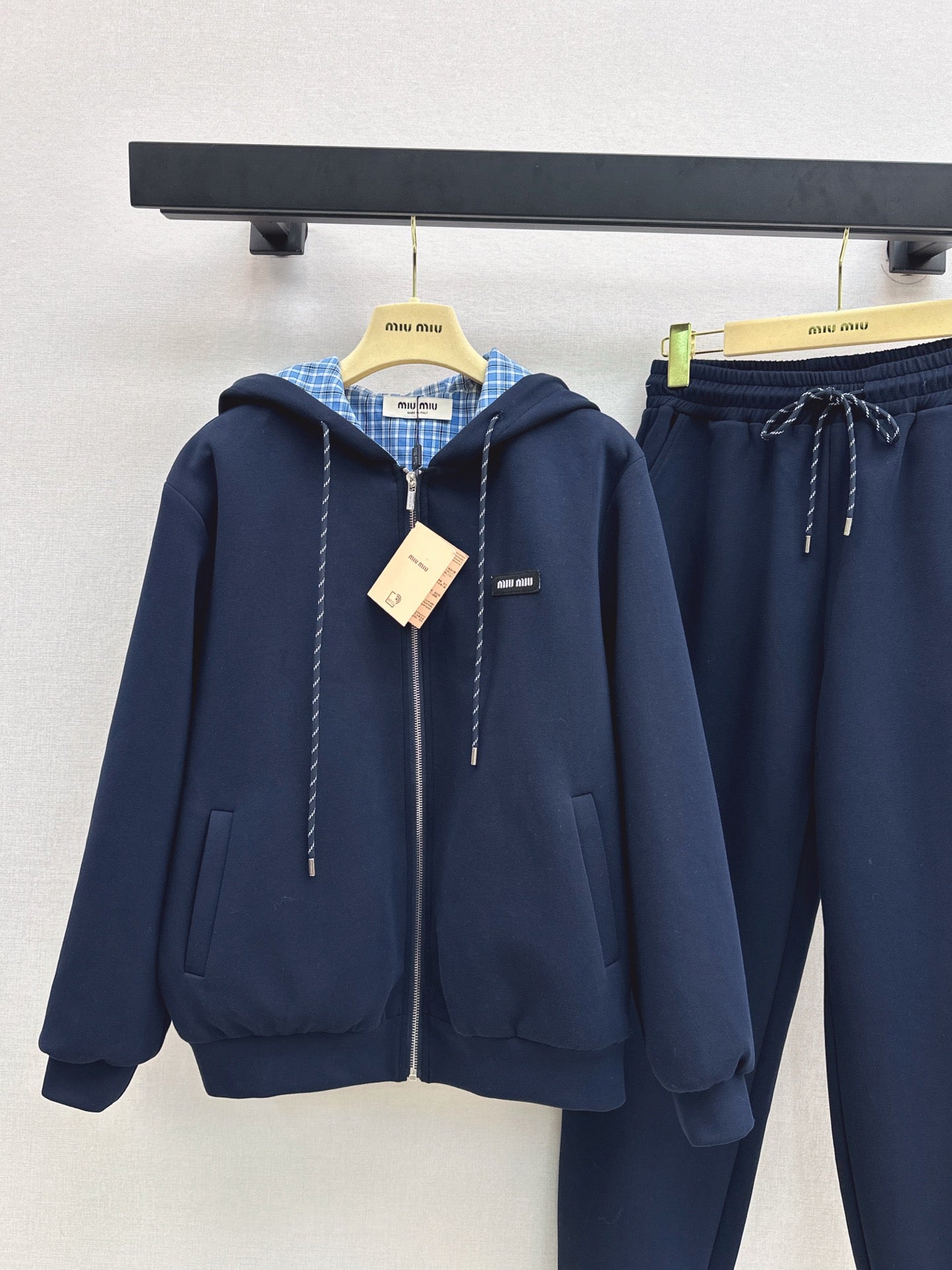 M*u 25fw Double-sided reversible casual suit