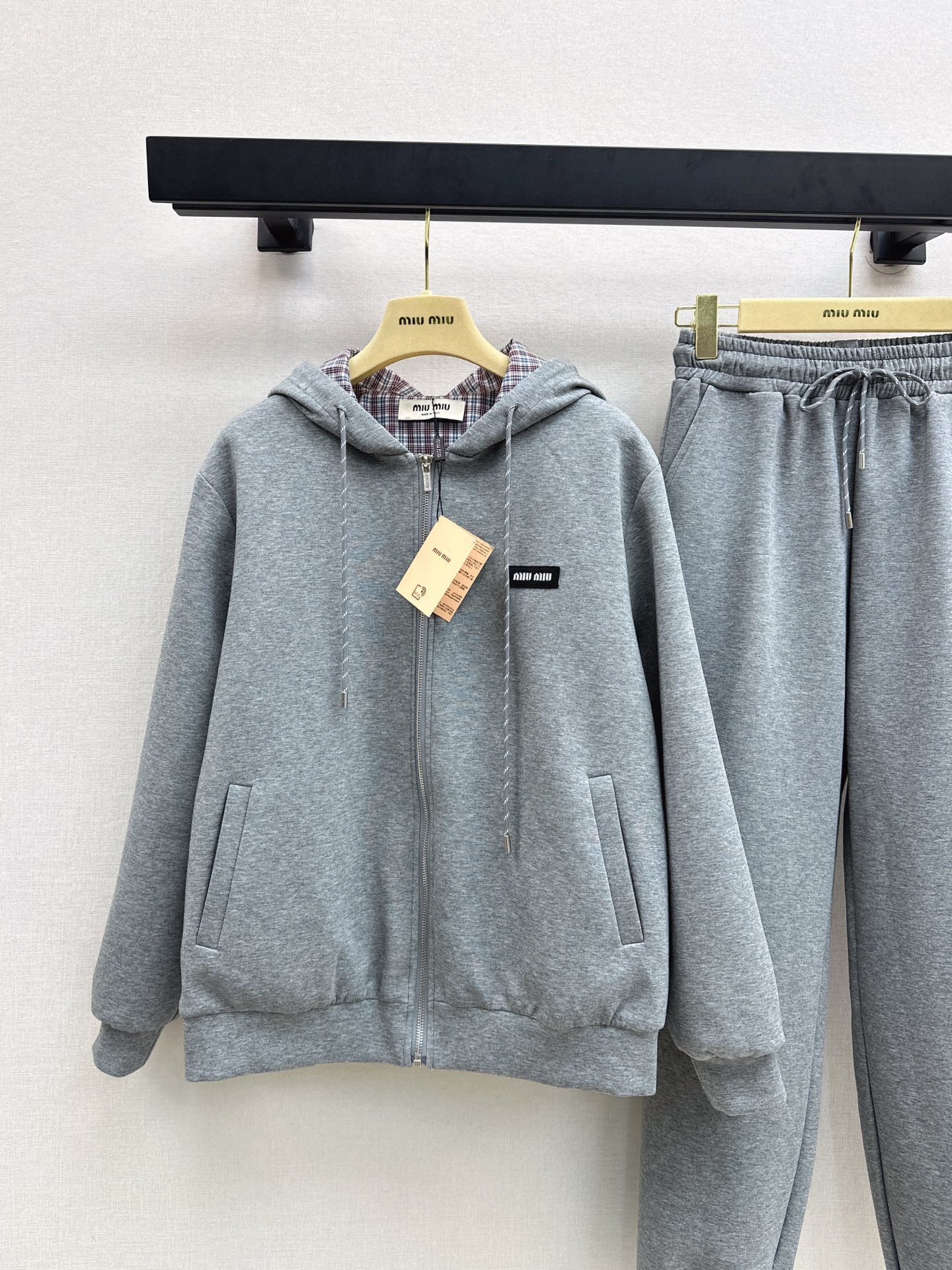 M*u 25fw Double-sided reversible casual suit