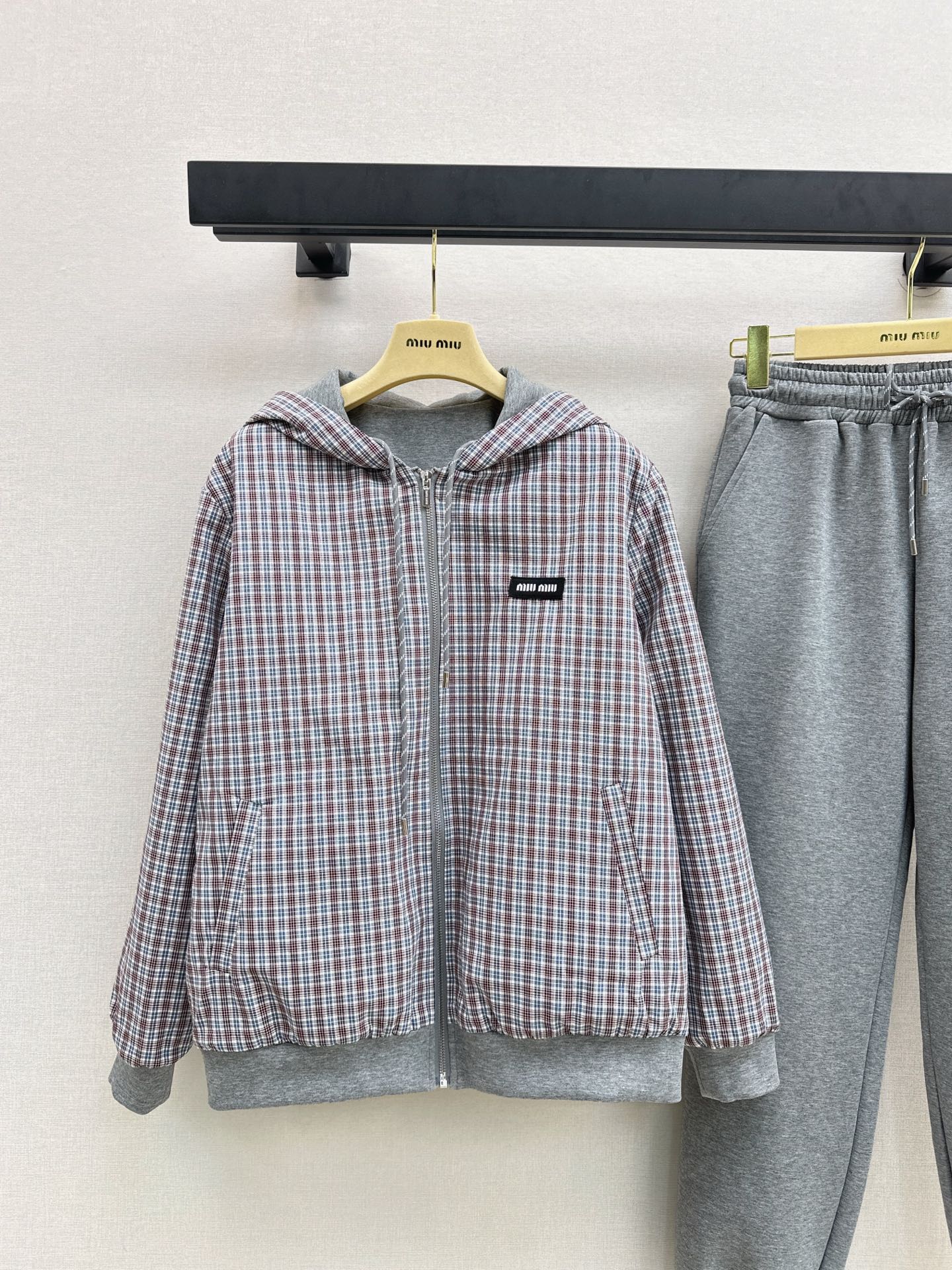 M*u 25fw Double-sided reversible casual suit