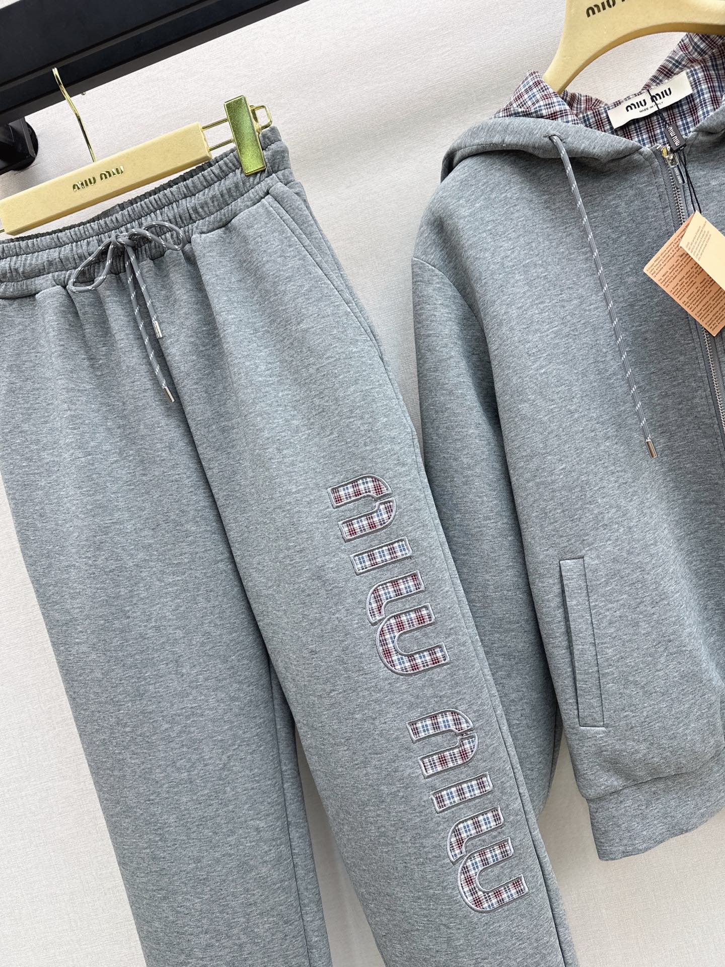 M*u 25fw Double-sided reversible casual suit