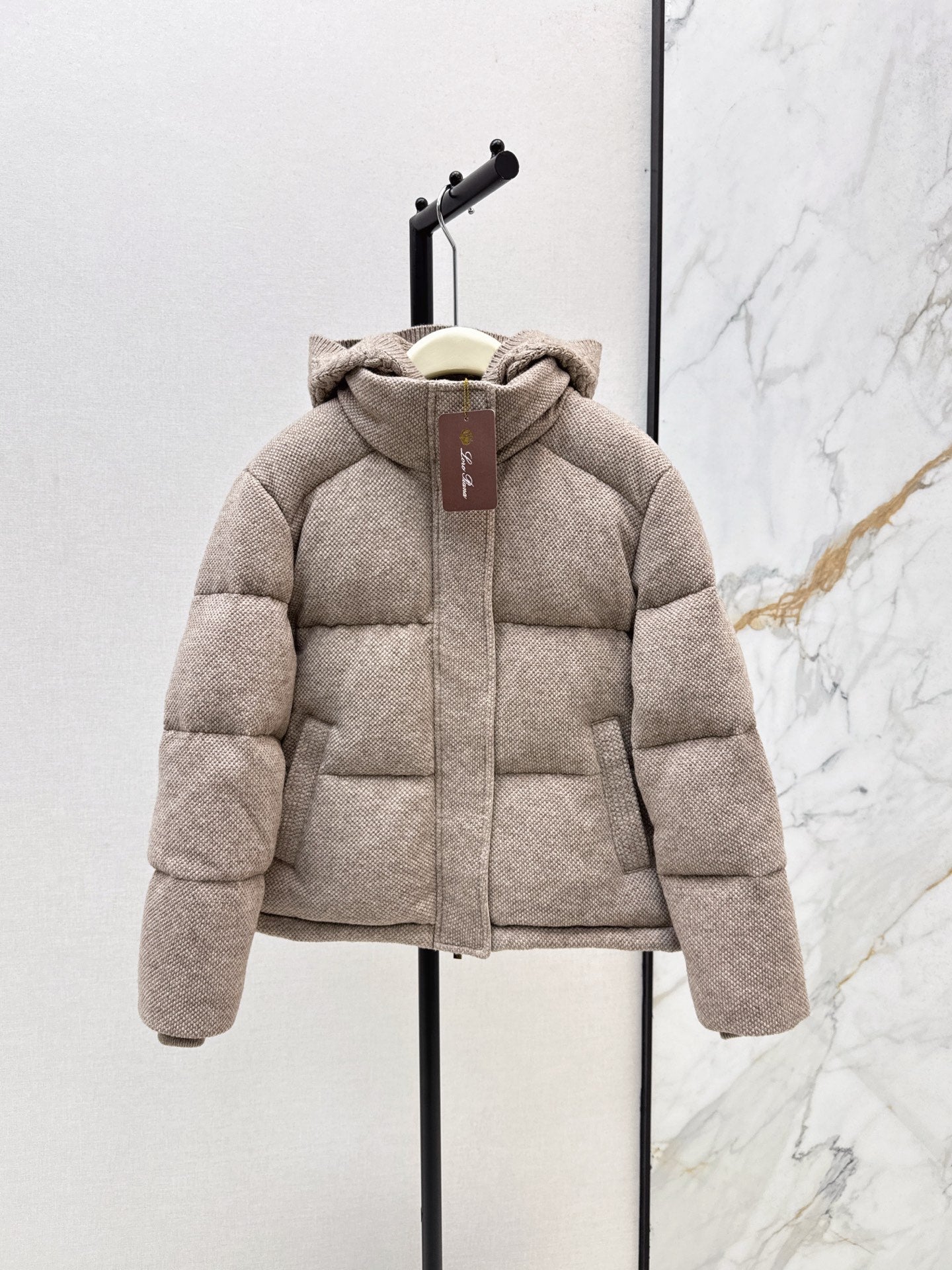 Lor*P 25fw down jacket