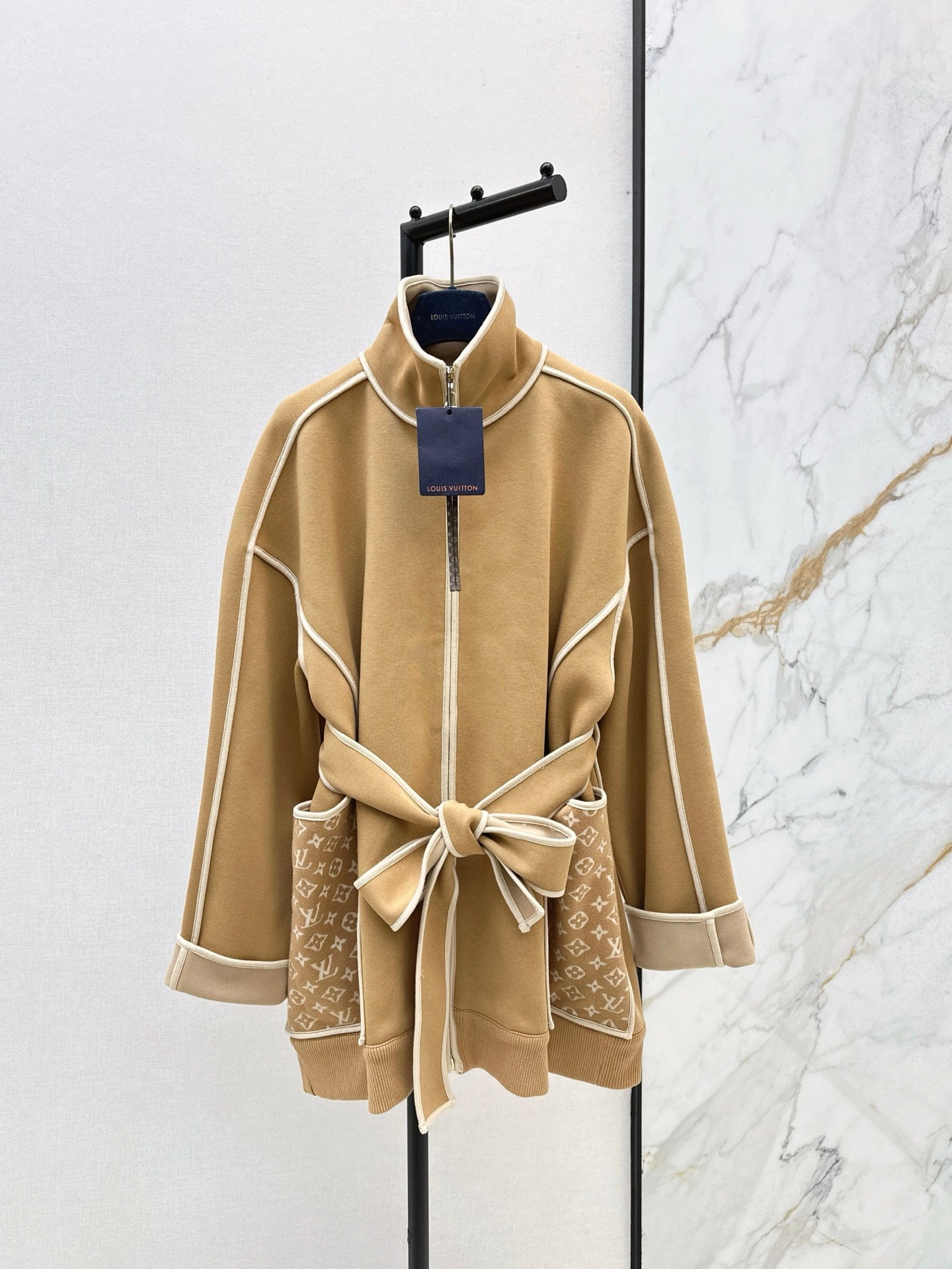 Loui* 25fw loog casual jacket