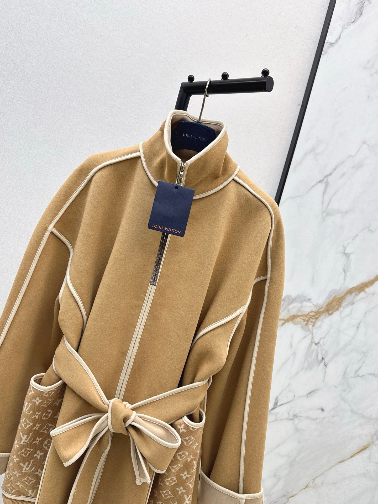 Loui* 25fw loog casual jacket