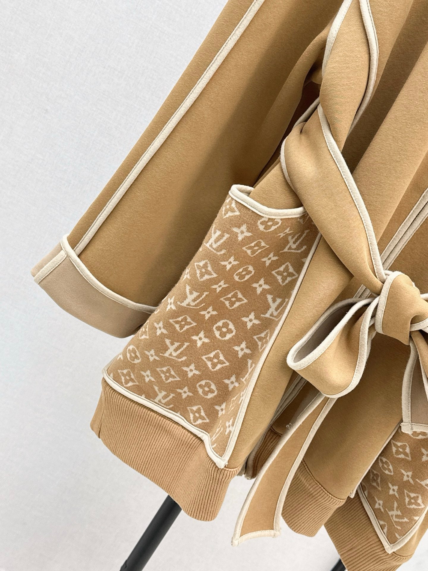 Loui* 25fw loog casual jacket