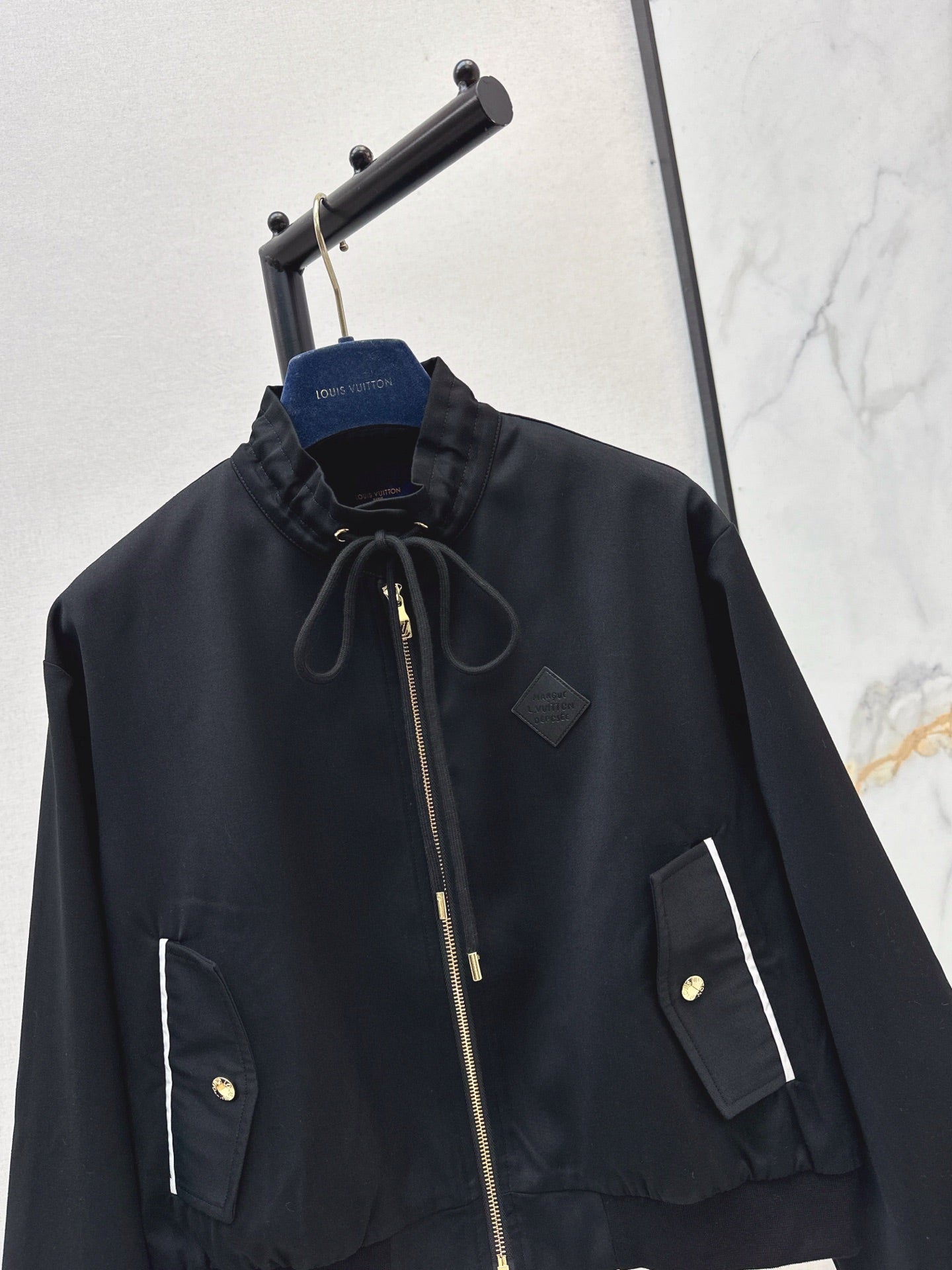 Loui* 25fw jacket
