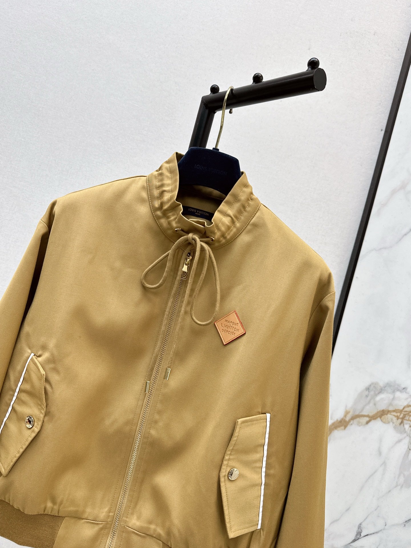 Loui* 25fw jacket