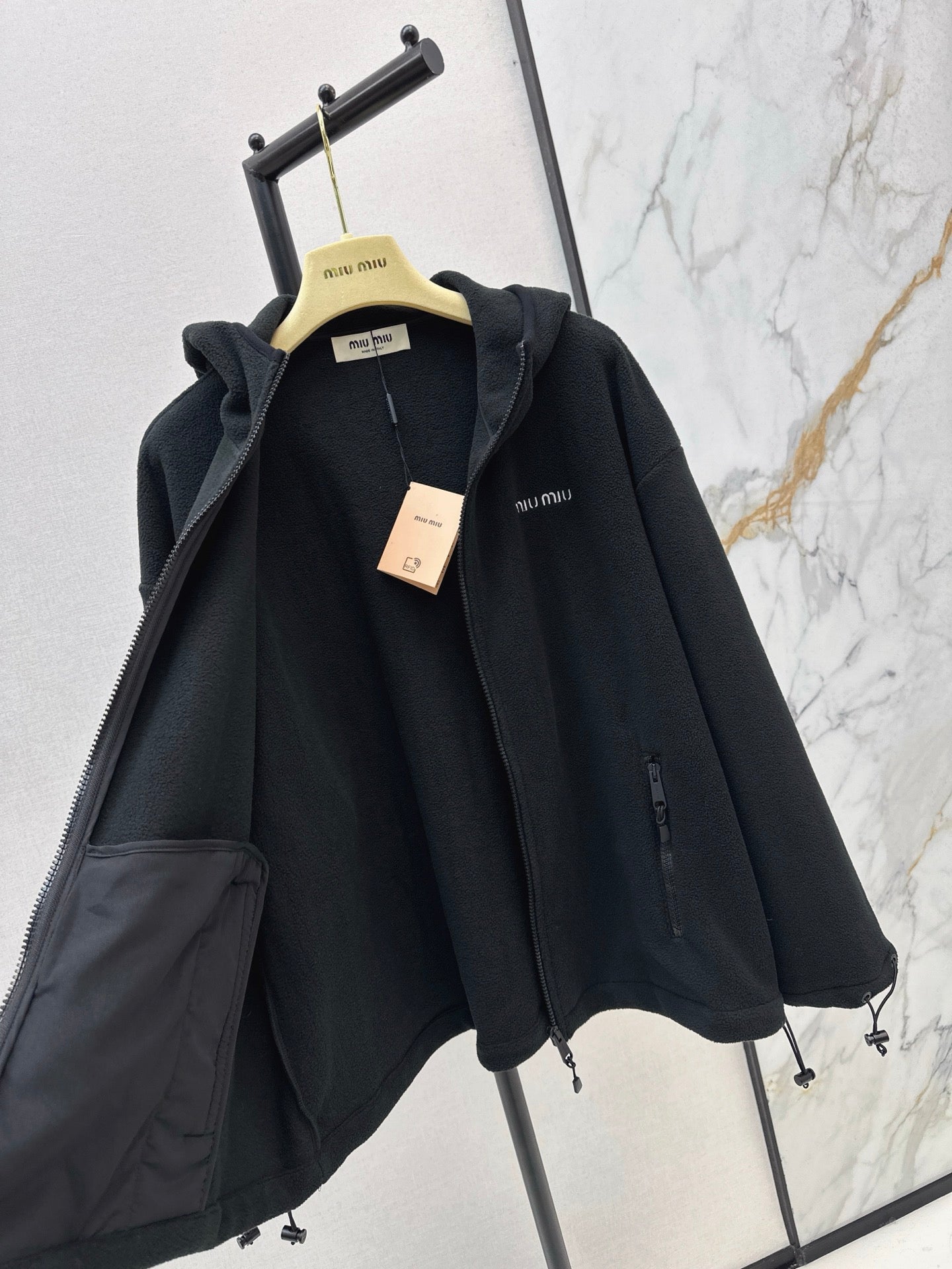 M*u 25fw jacket