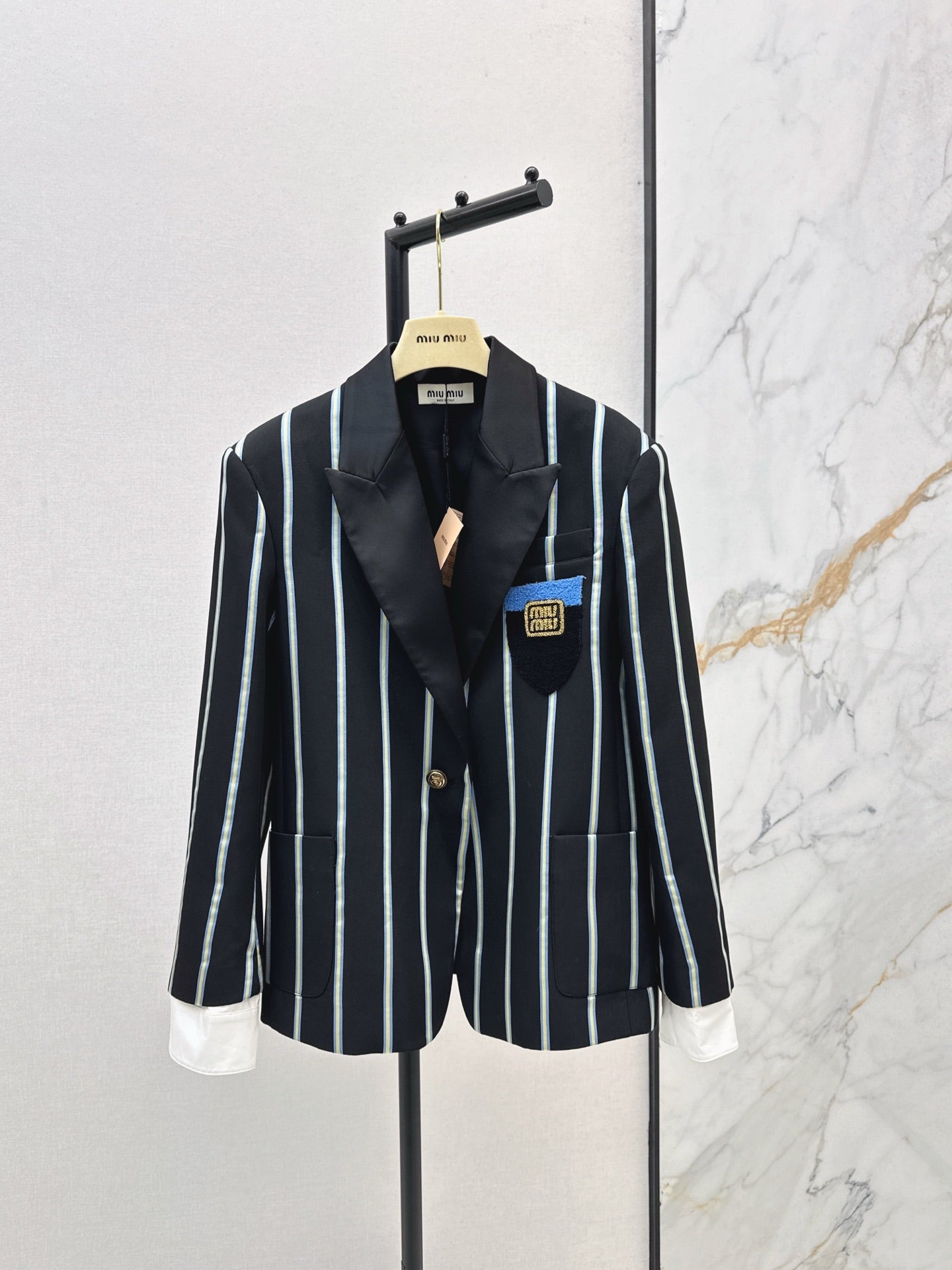 M*u 25fw suit jacket