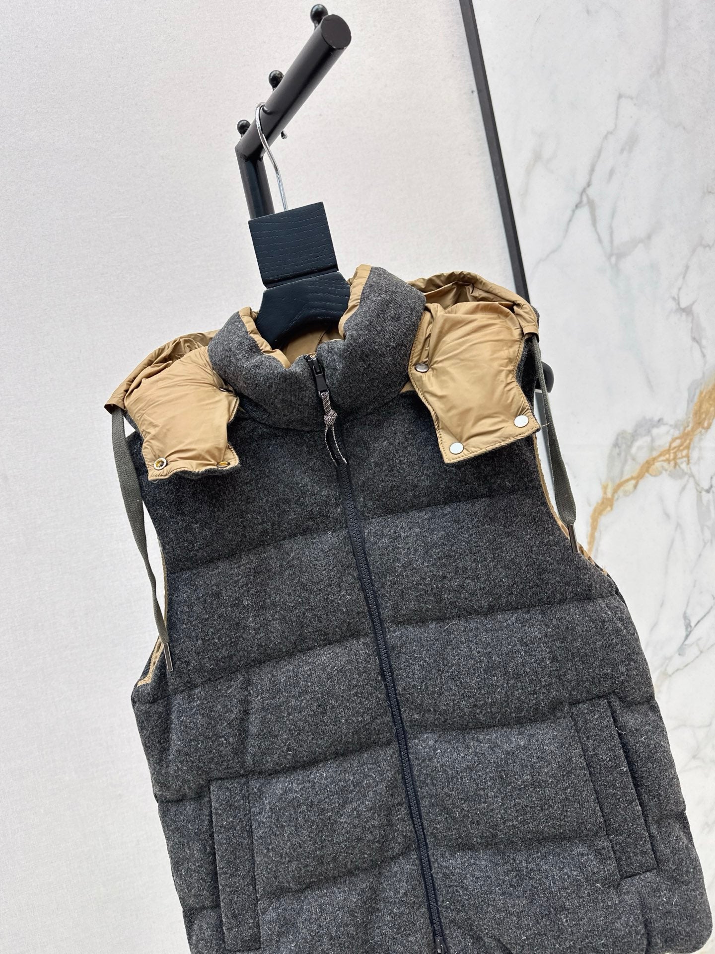 Brune*C 25fw vest
