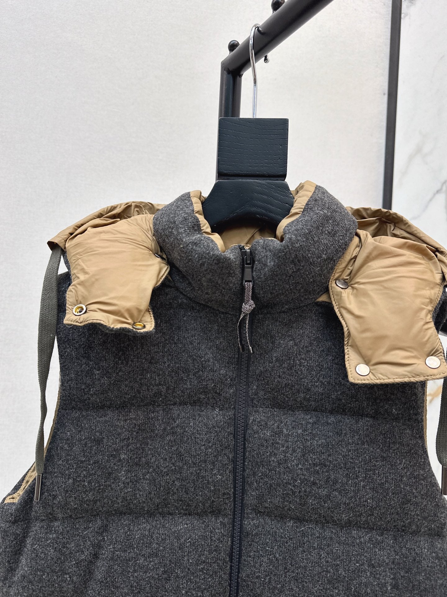 Brune*C 25fw vest