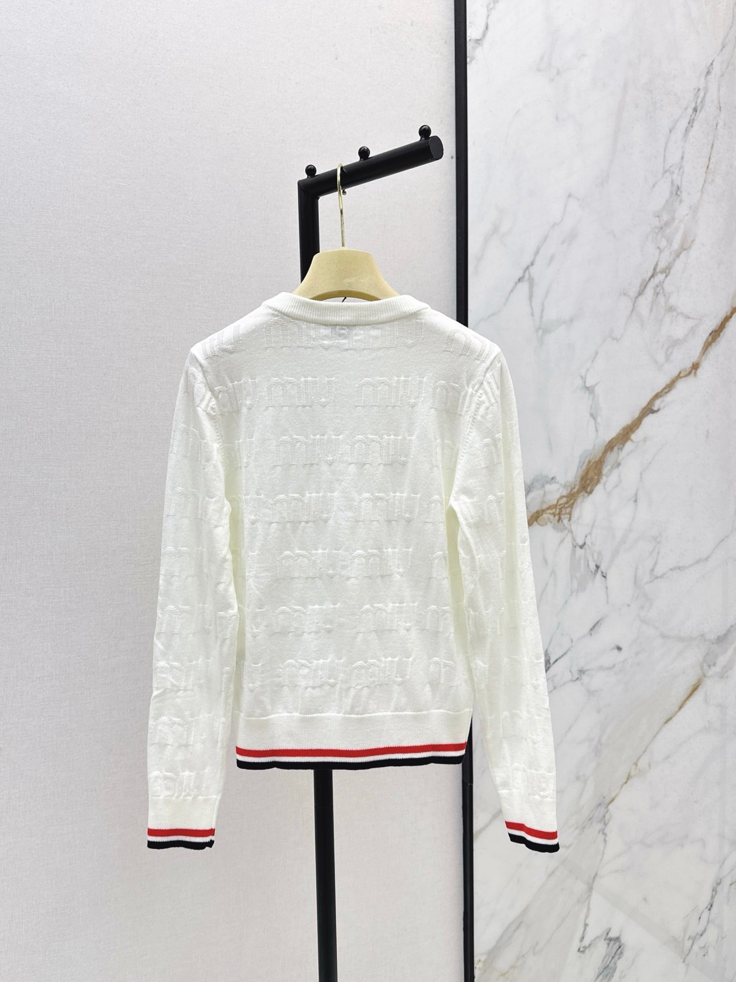 M*u 25fw  knit sweater