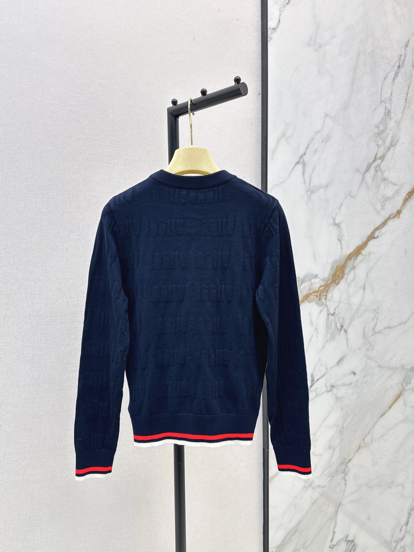 M*u 25fw  knit sweater