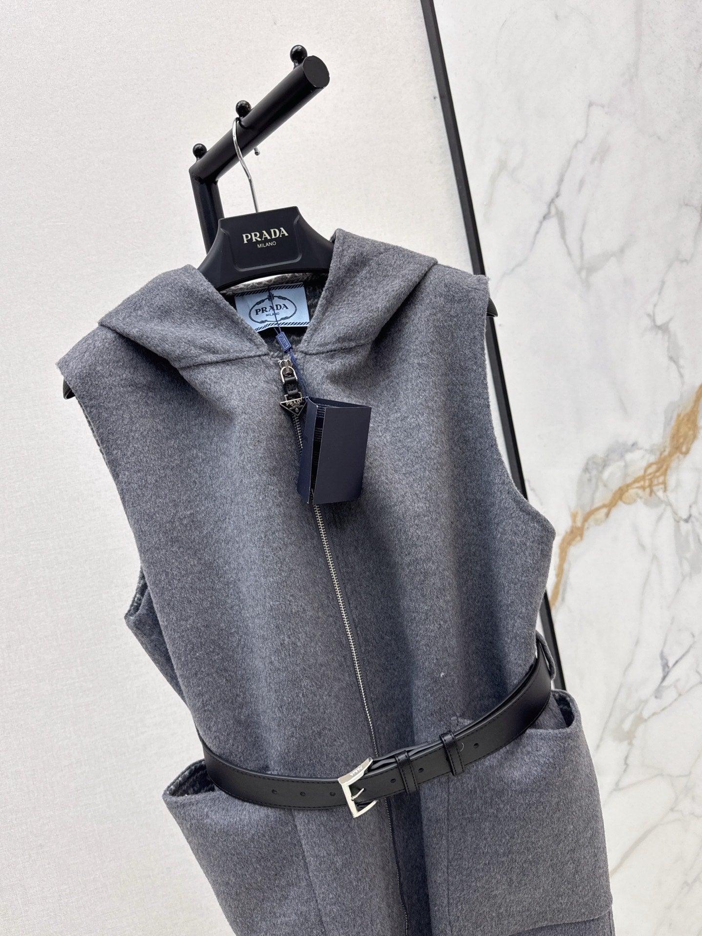 Pra* 25fw wool vest