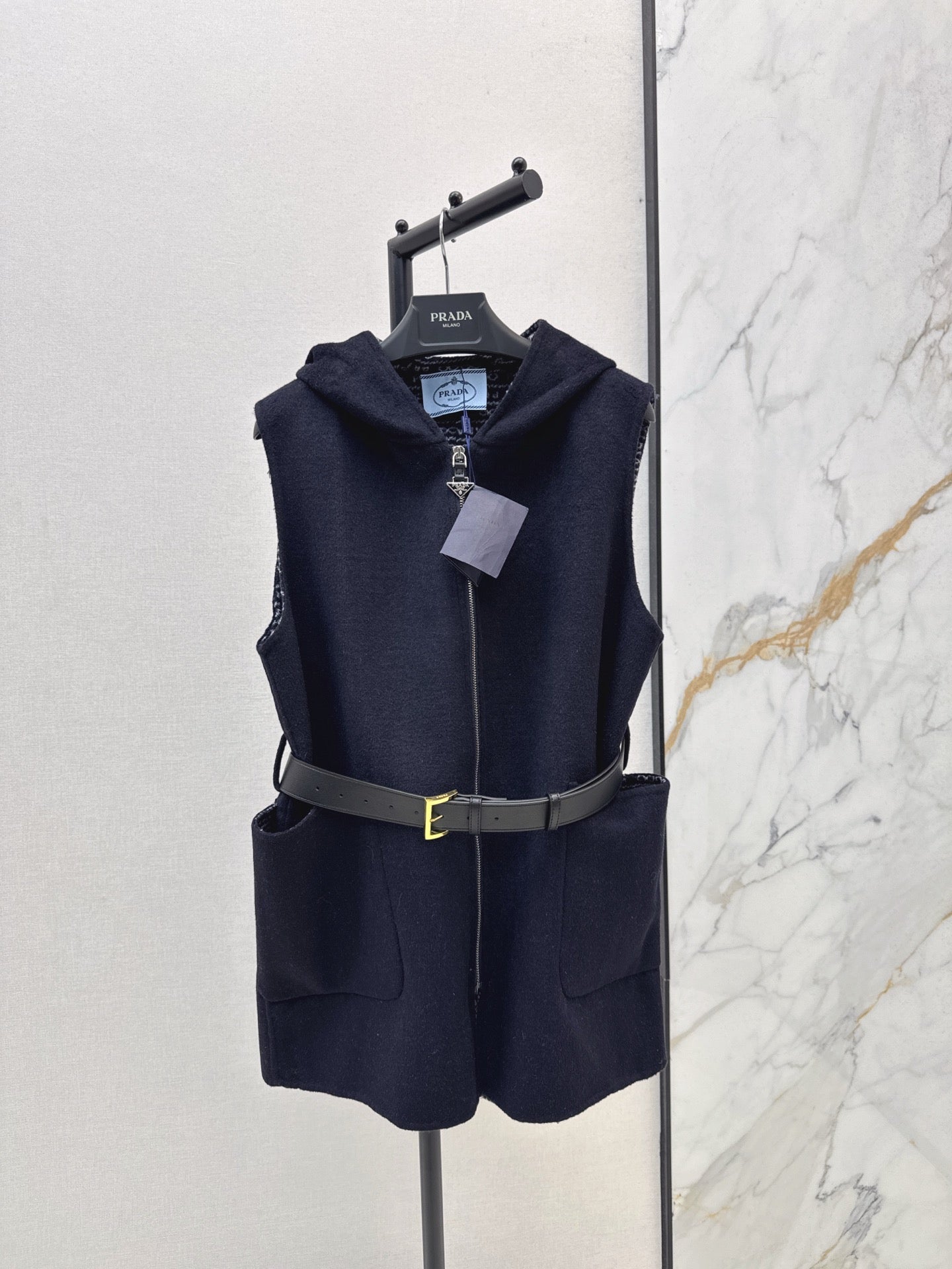 Pra* 25fw wool vest