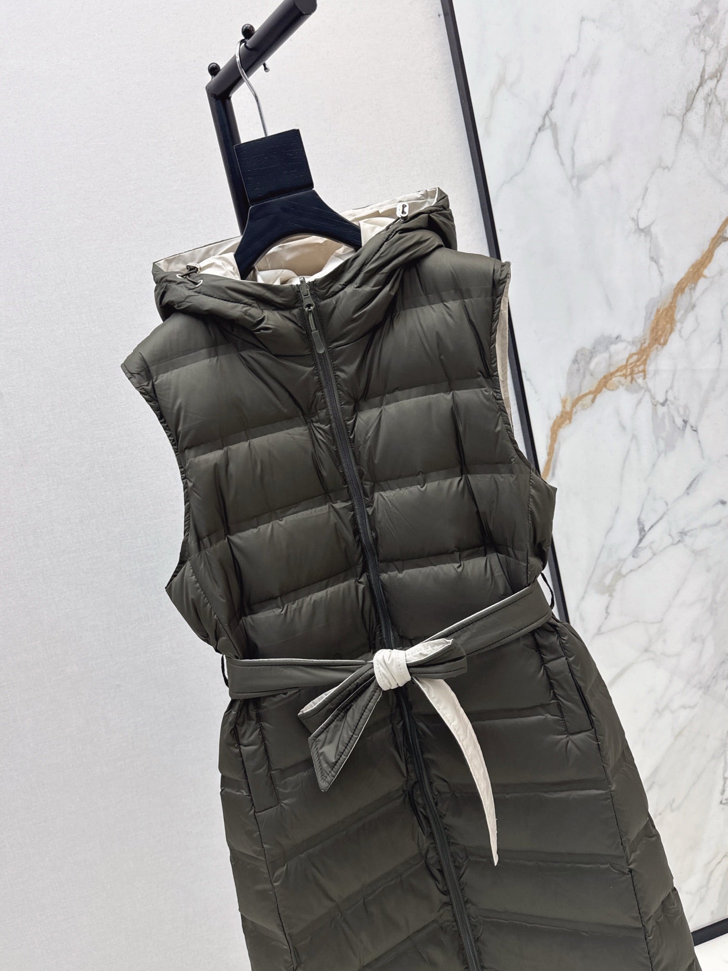 Max*M 25fw Double-sided down vest