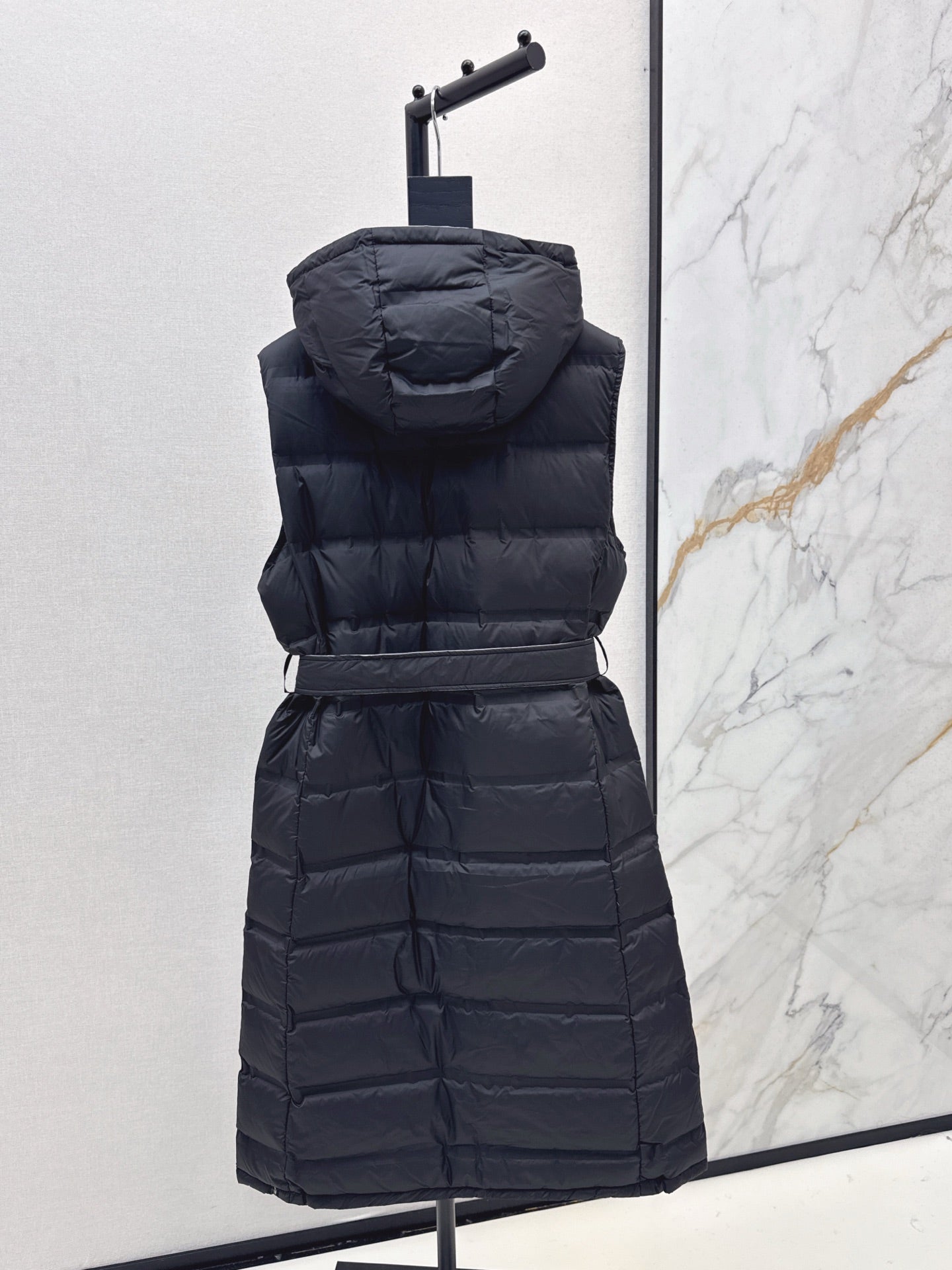 Max*M 25fw Double-sided down vest